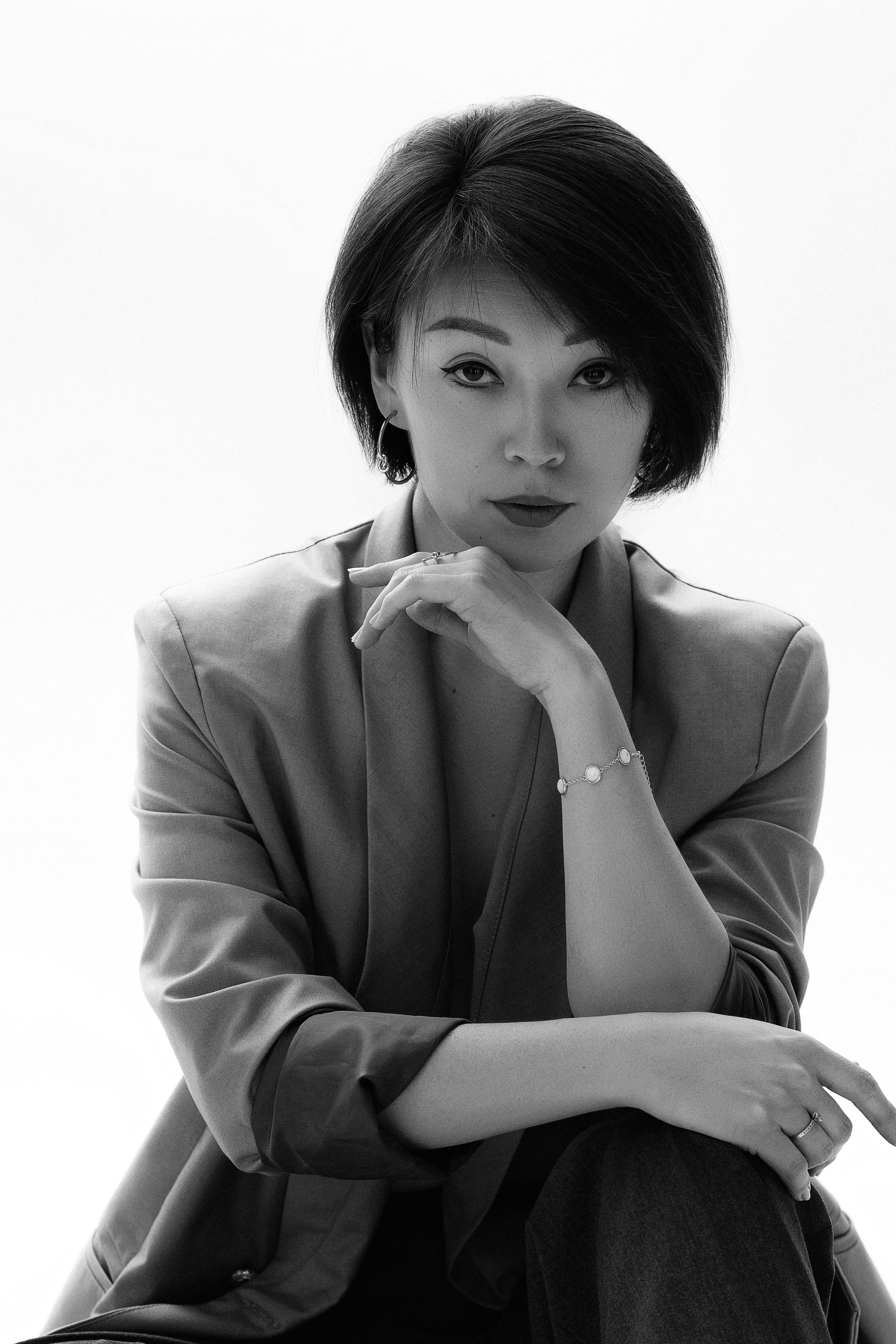 Женская фотосессия с эмоциональными кадрами