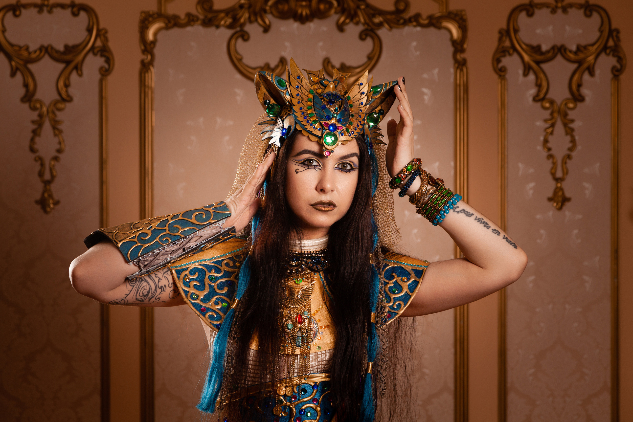 Профессиональная съемка в стиле Богини Египта в Санкт-Петербурге