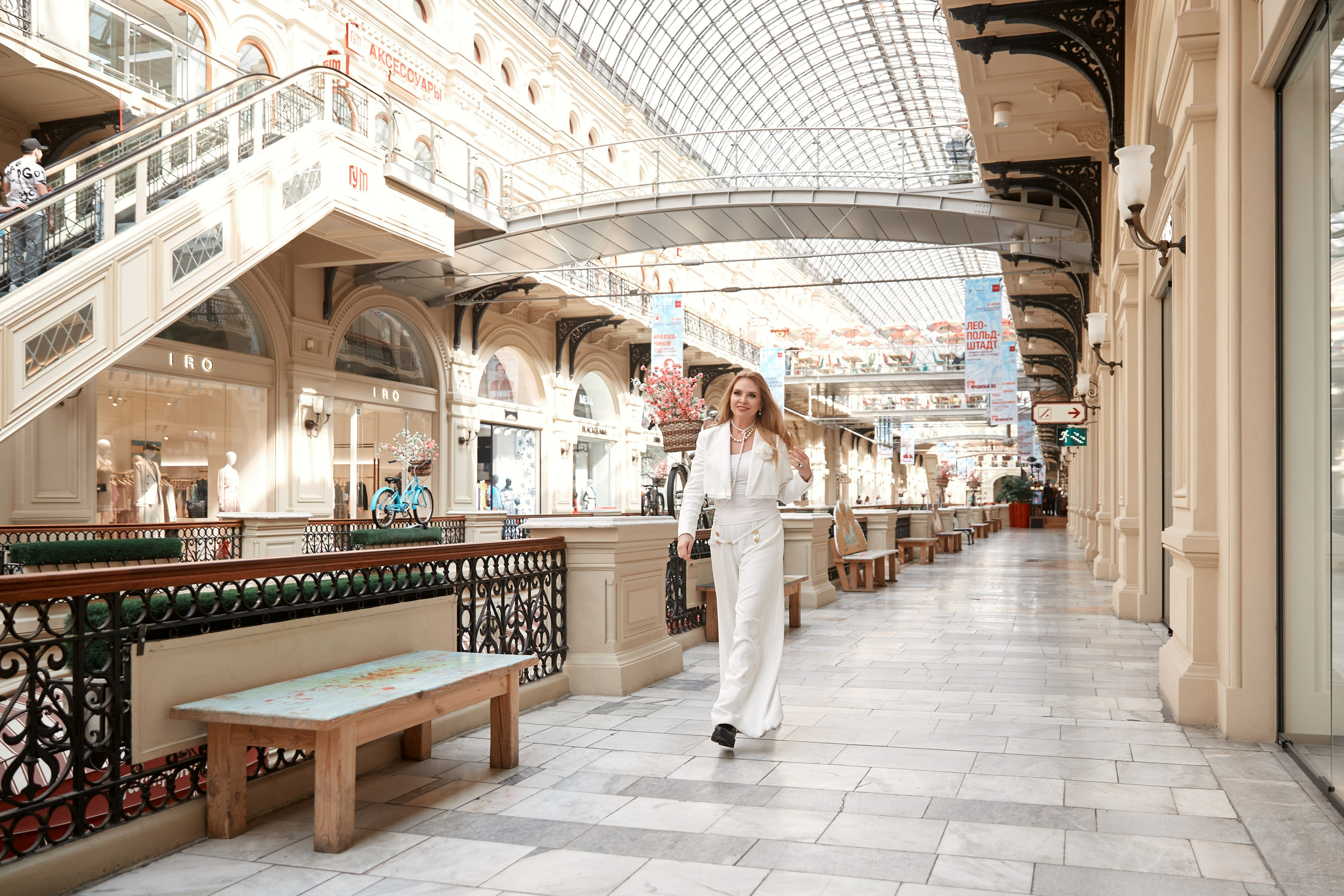 Певица Варвара — прогулка на Красной Площади. Фотограф ваших самых ярких событий в Москве и СПБ. Збронская Юлия