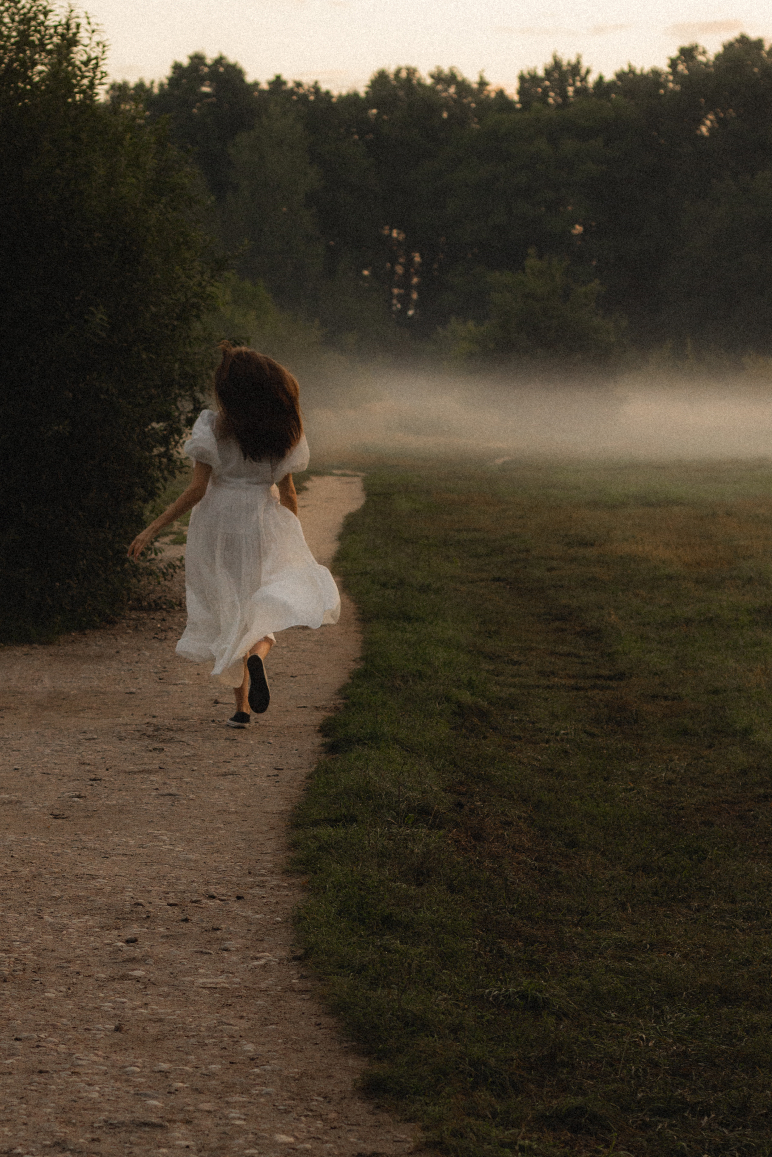 Фотосессия на рассвете в Калининграде. Портретный фотограф в Калининграде Рита Холодова