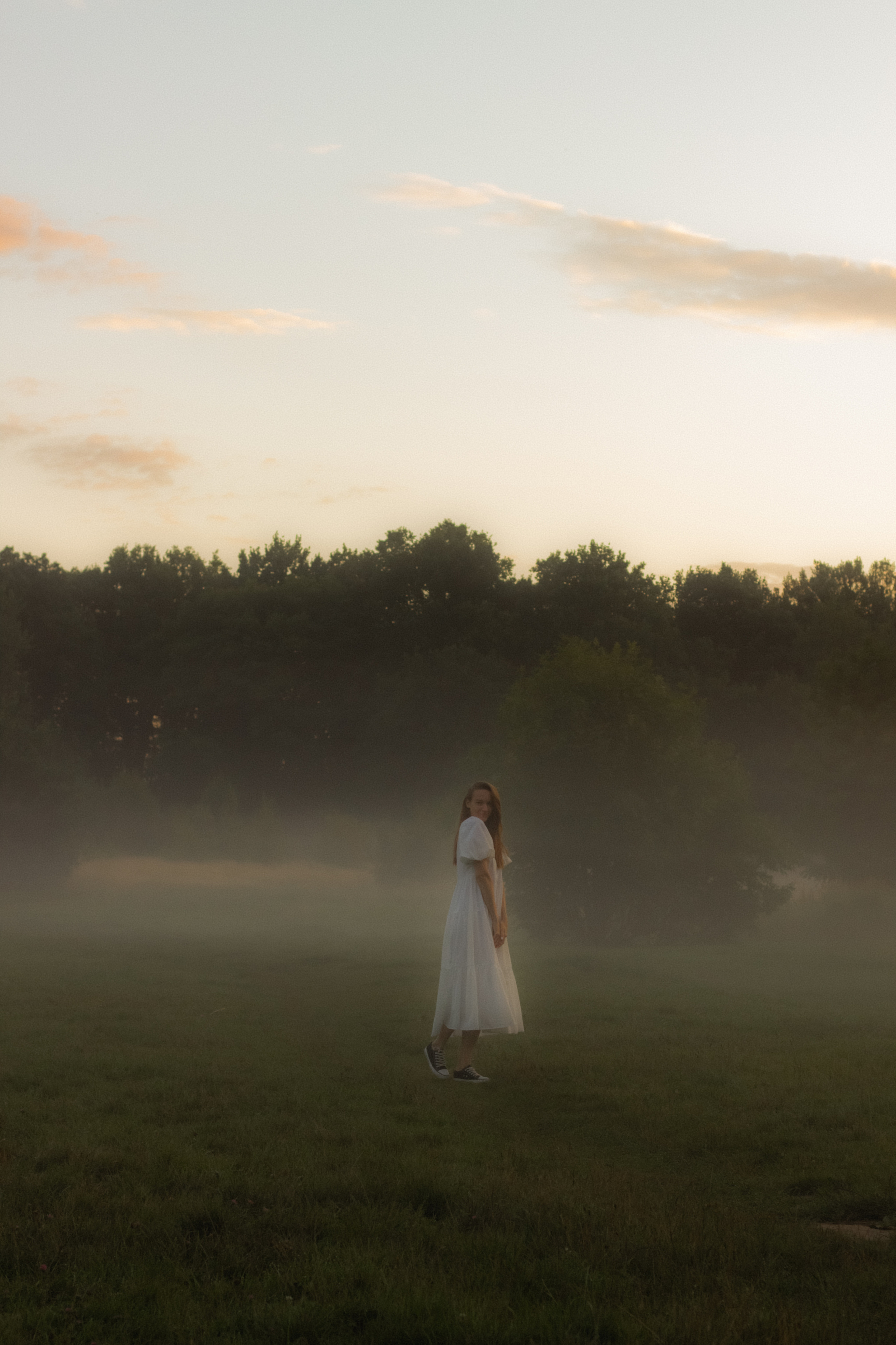 Фотосессия на рассвете в Калининграде. Портретный фотограф в Калининграде Рита Холодова
