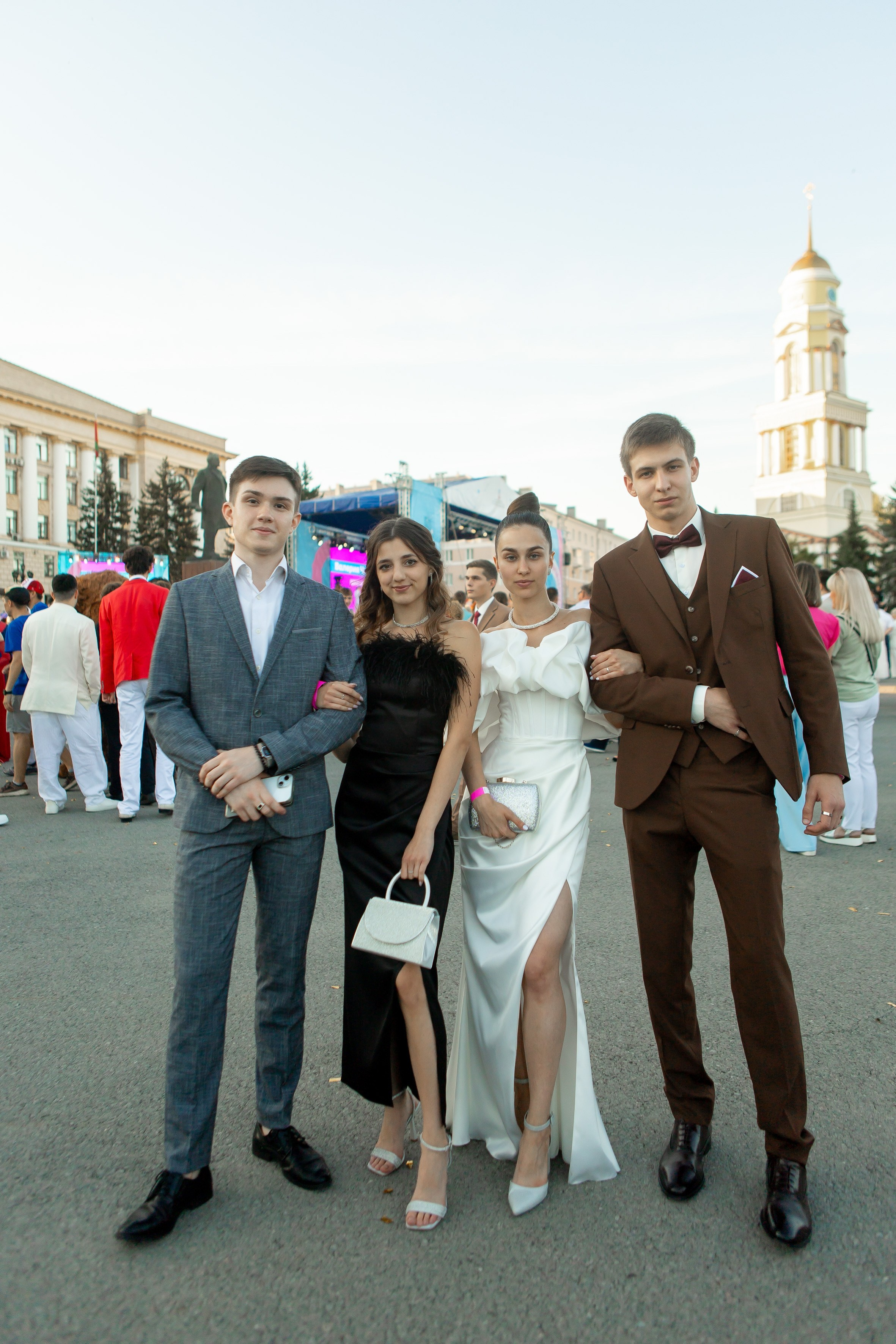 Выпускной Гимназия 12 2024 г. Свадебный и портретный Фотограф в Липецке Дмитрий Котюков