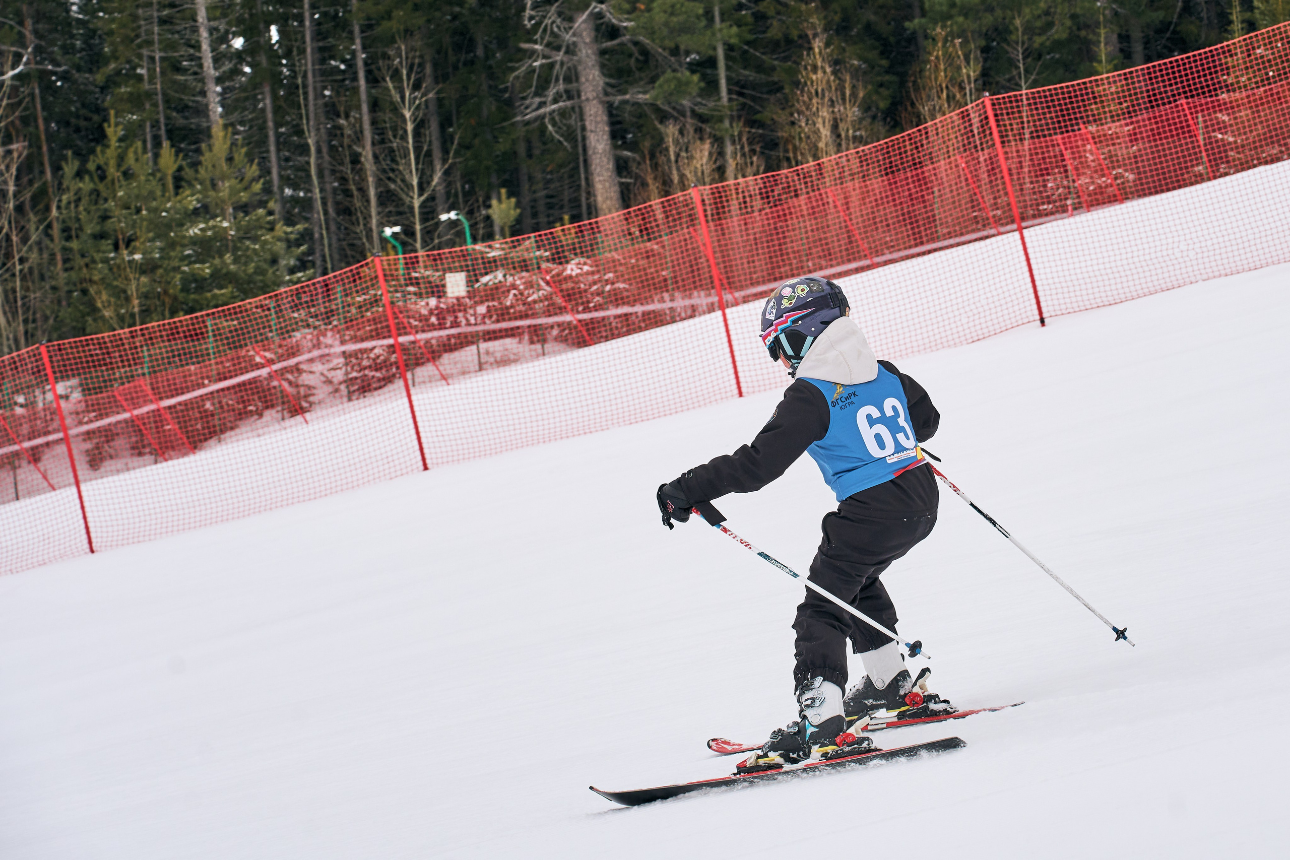 Соревнования по горным лыжам. Лайфстайл фотограф в Ханты-Мансийске Мария Шишкина