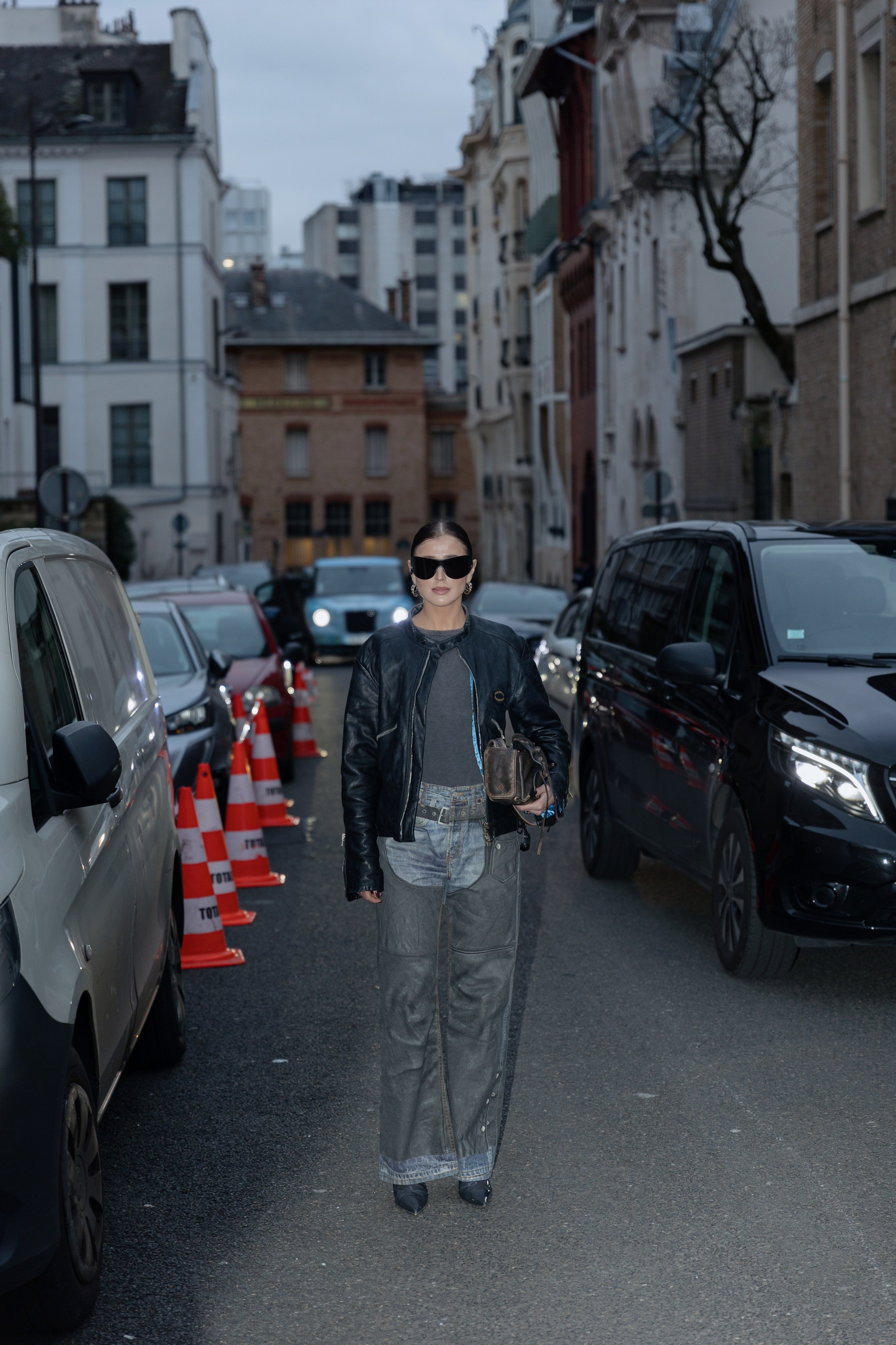 ACNE PFW WOMENSWEAR FALL-WINTER 24/25. Photographer in Milan Ivan Goncharov