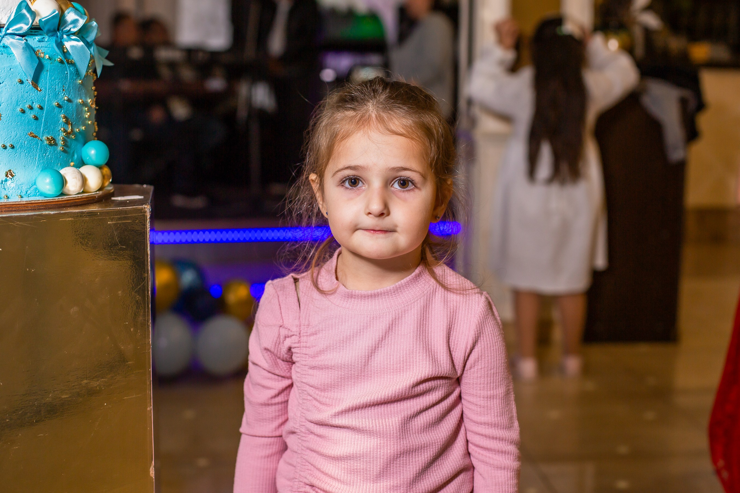 Фотограф на день рождения и юбилей в Сочи и Адлере — Цена репортажа. Фотограф Сочи Адлер. Солькаева Анастасия