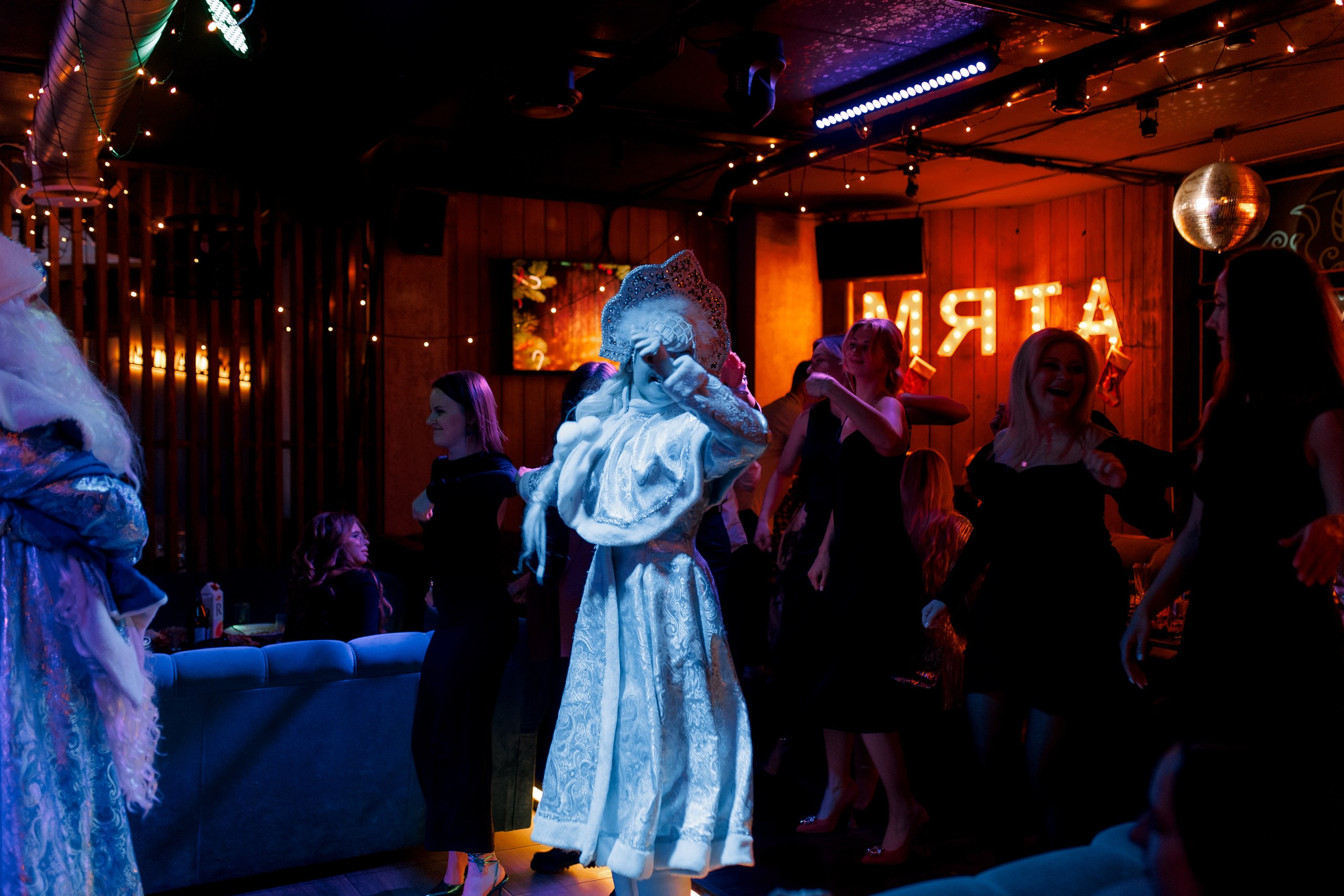 31/12/23 Новогоднее караоке в Мята Спортивная. Мята Спортивная — Кальянная, караоке, бар в Минске