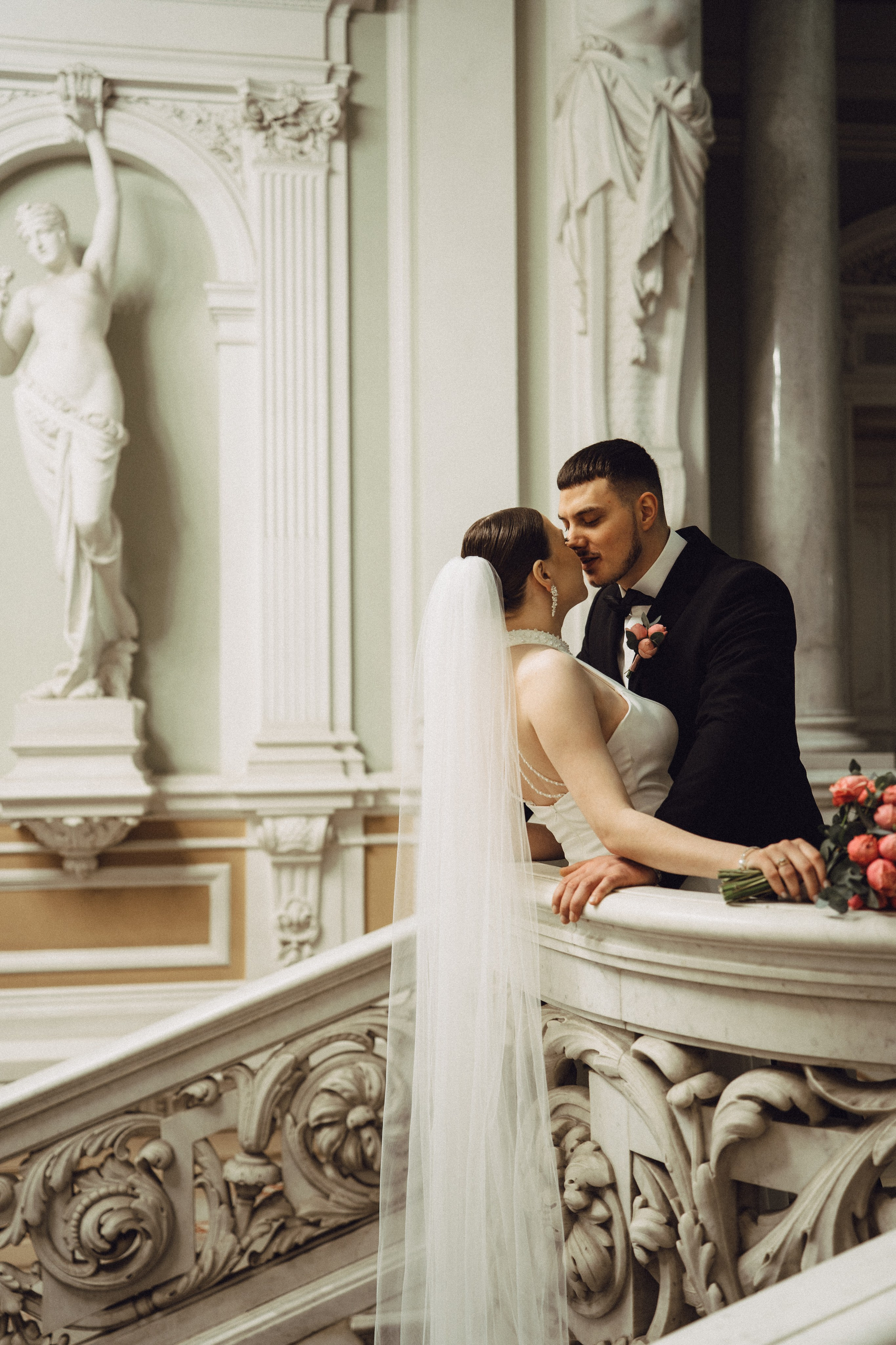 СВАДЕБНАЯ СЬЕМКА В ПЕВОМ ДВОРЦЕ БРАКОСОЧЕТАНИЯ. Профессиональный фотограф, Санкт-Петербург — Виктория Богомолова