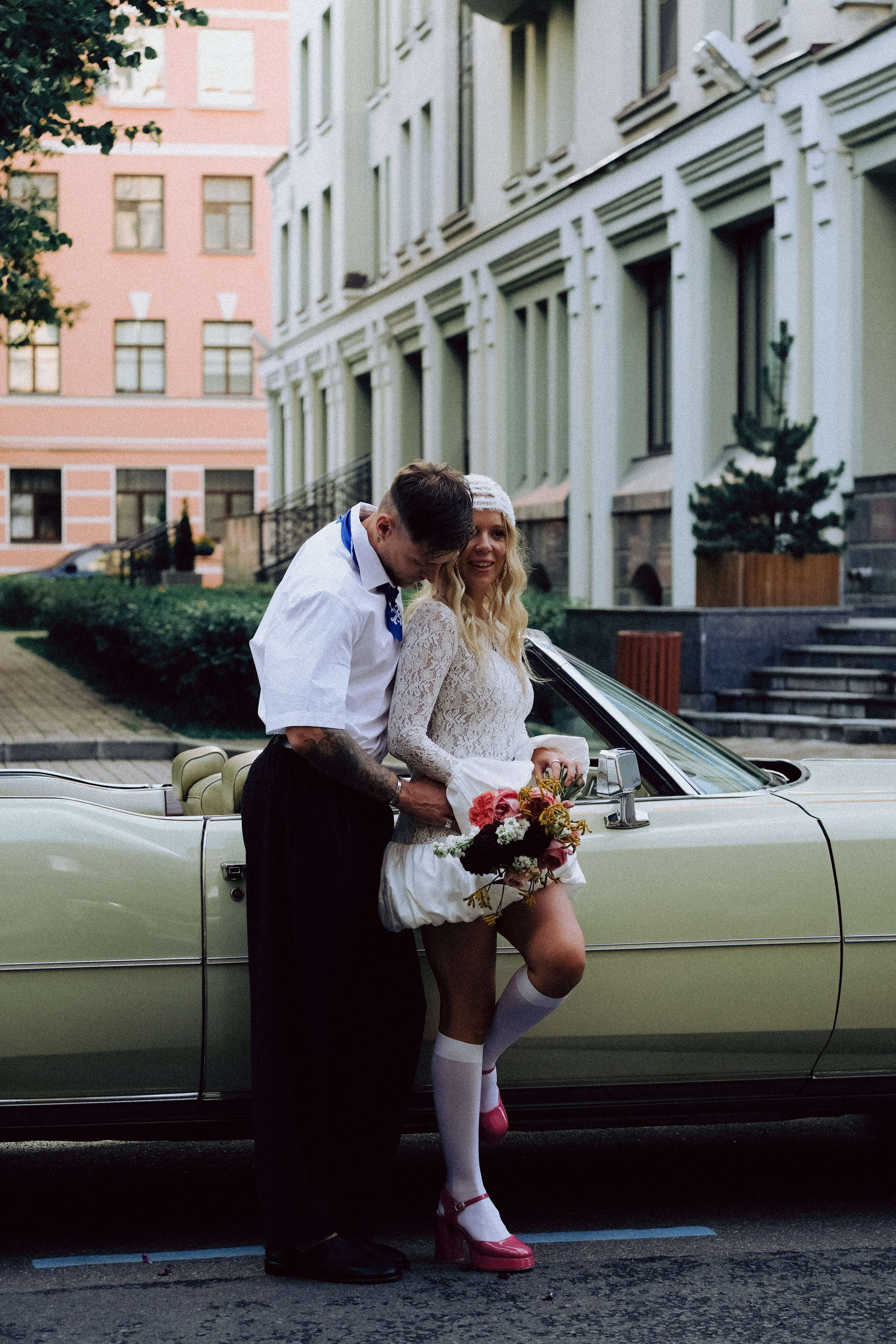 СВАДЕБНАЯ СЬЕМКА С КАБРИОЛЕТОМ В САНТК-ПЕТЕРБУРГЕ НА ПЕТРОГРАДКЕ В ОТЕЛЕ ПАНОРАМИКА. Профессиональный фотограф, Санкт-Петербург — Виктория Богомолова