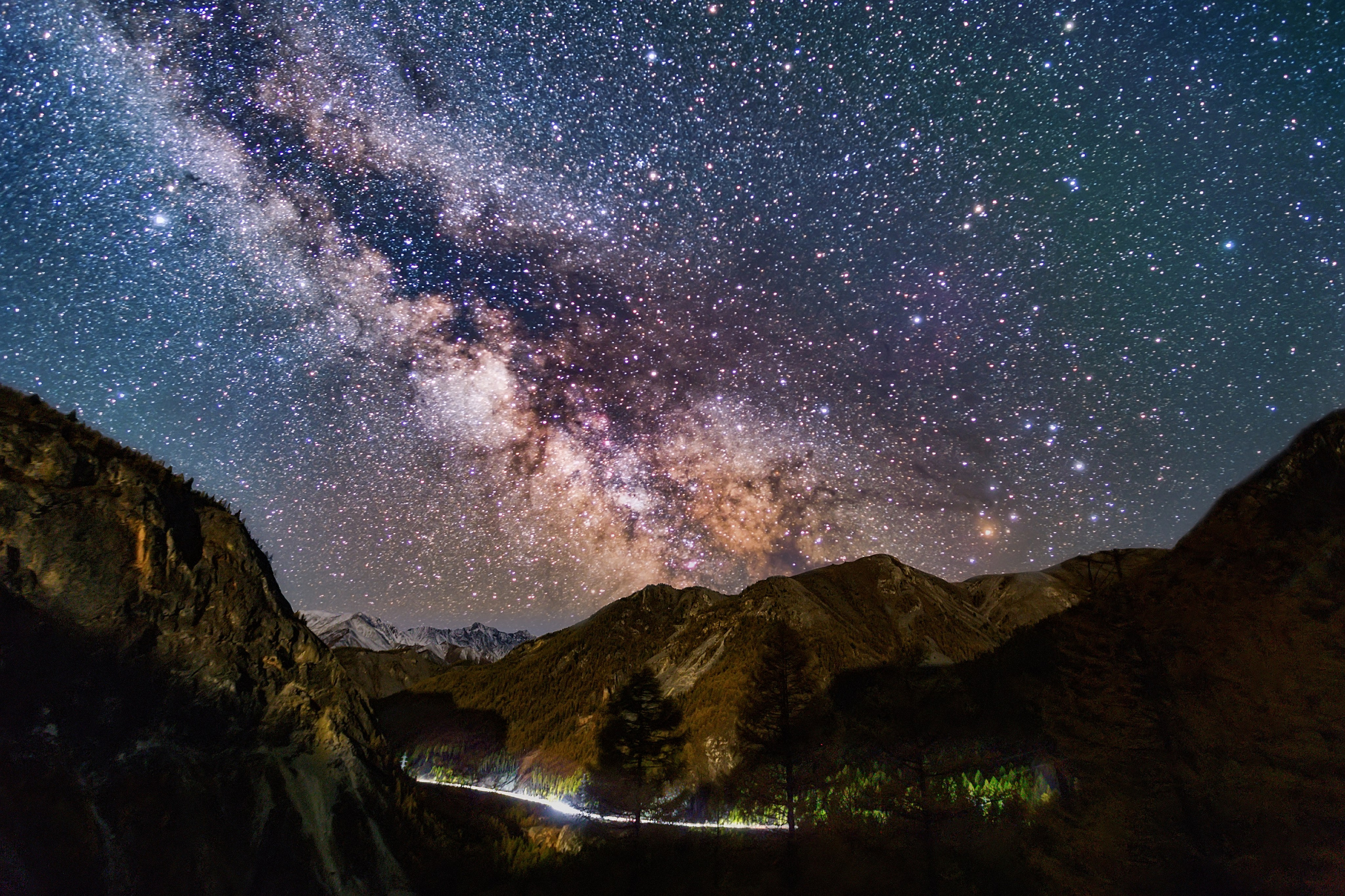 Млечный Путь. Владимир Смирнов | Интерьер Индастриал Репортаж | Иркутск