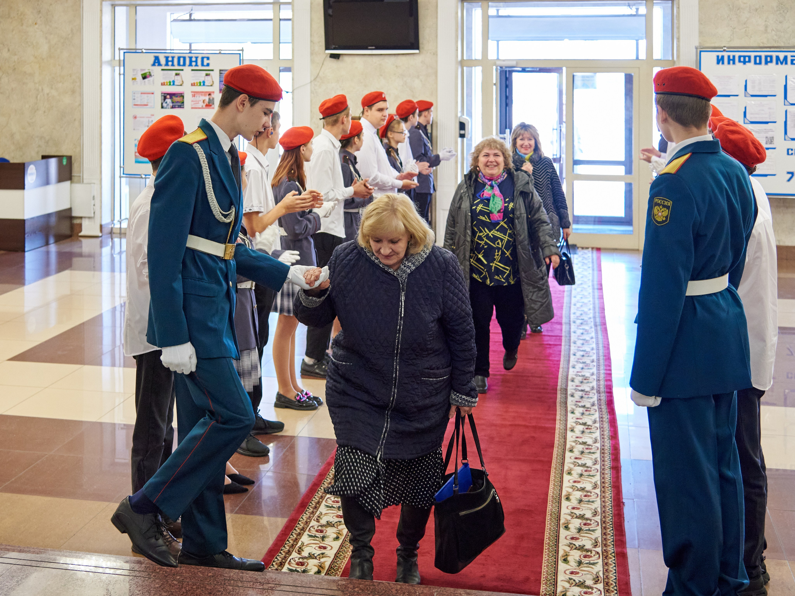 День учителя 2022. [fXph] Фотограф Масликов Илья. Съёмка мероприятий в Ленинске-Кузнецком