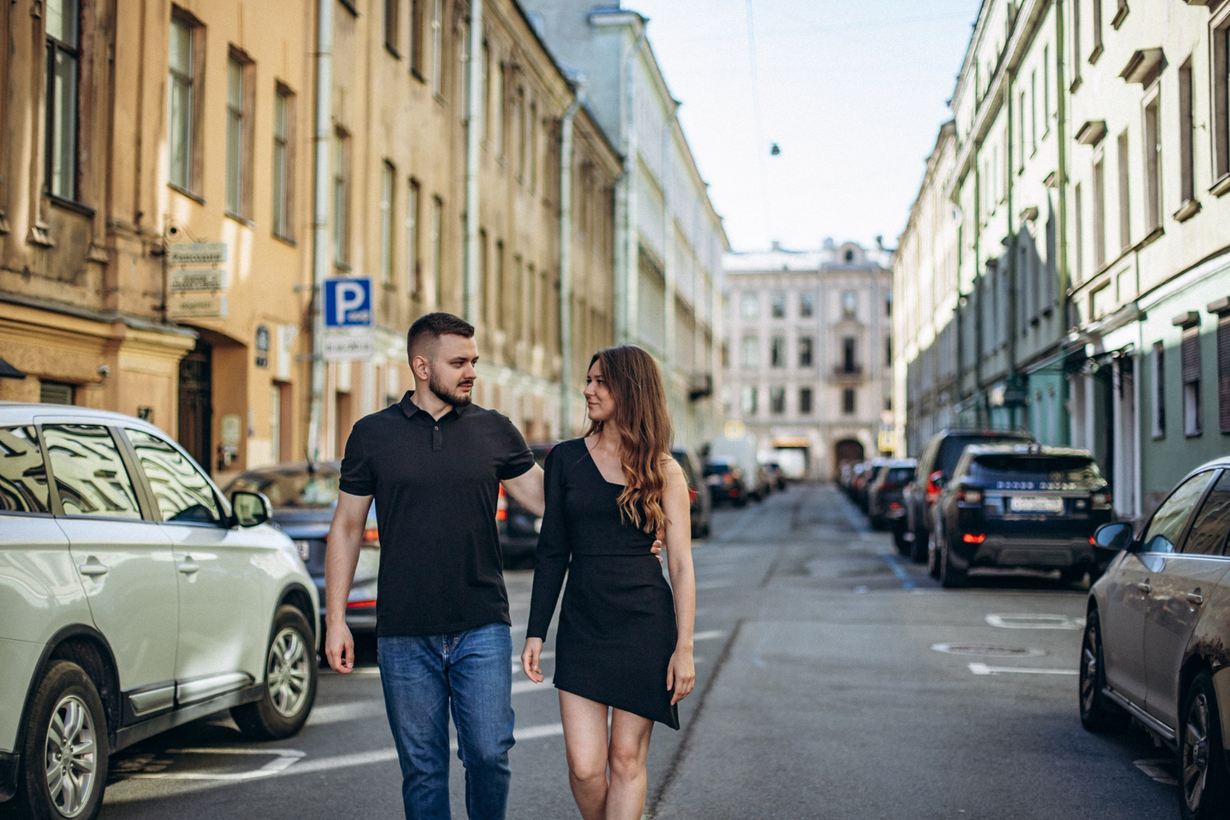 Дмитрий и Юлия в августе. Фотопрогулка в Петербурге. Индивидуальный и семейный фотограф в Санкт-Петербурге