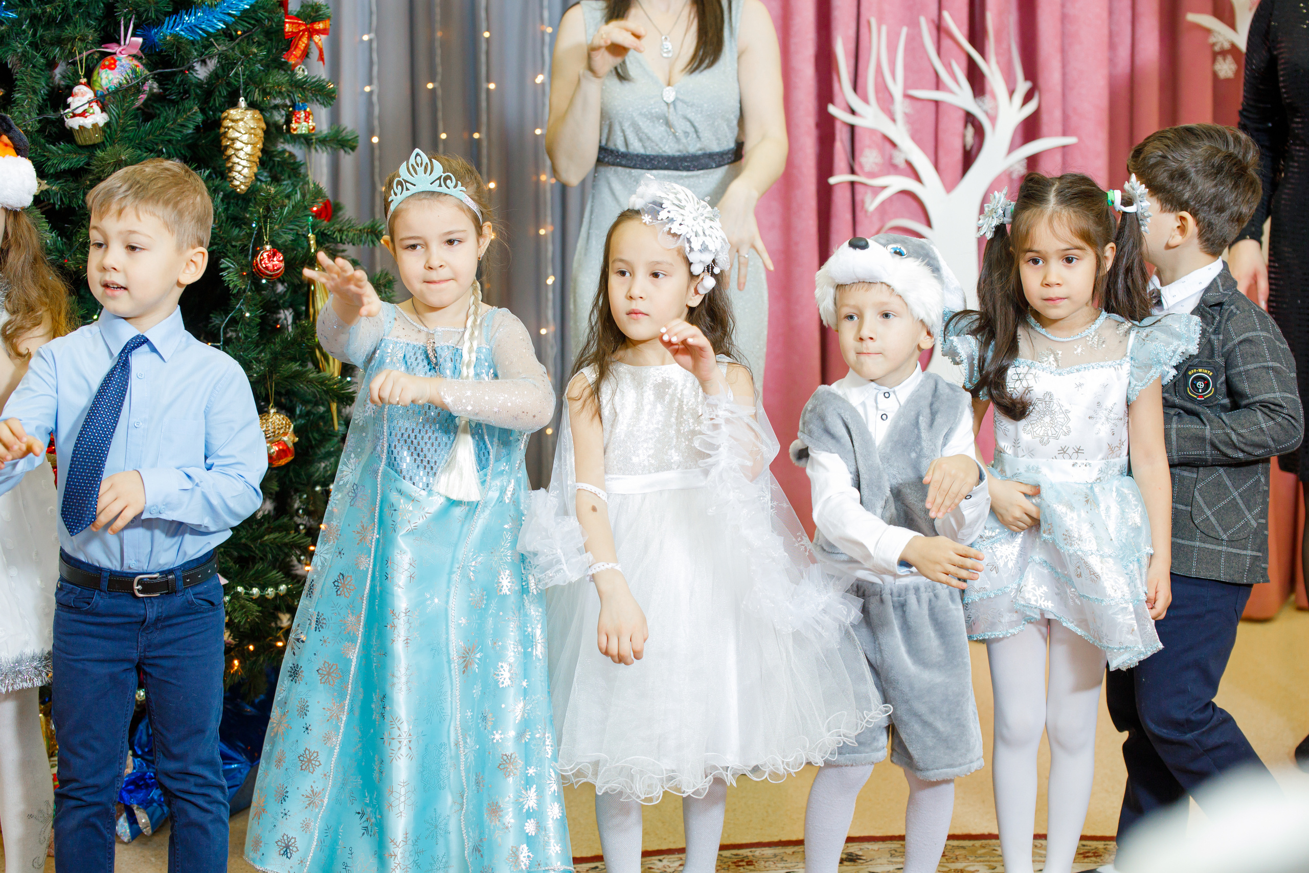 Новогодний утренник в детском саду. Репортажный фотограф Семён Борисов | Москва