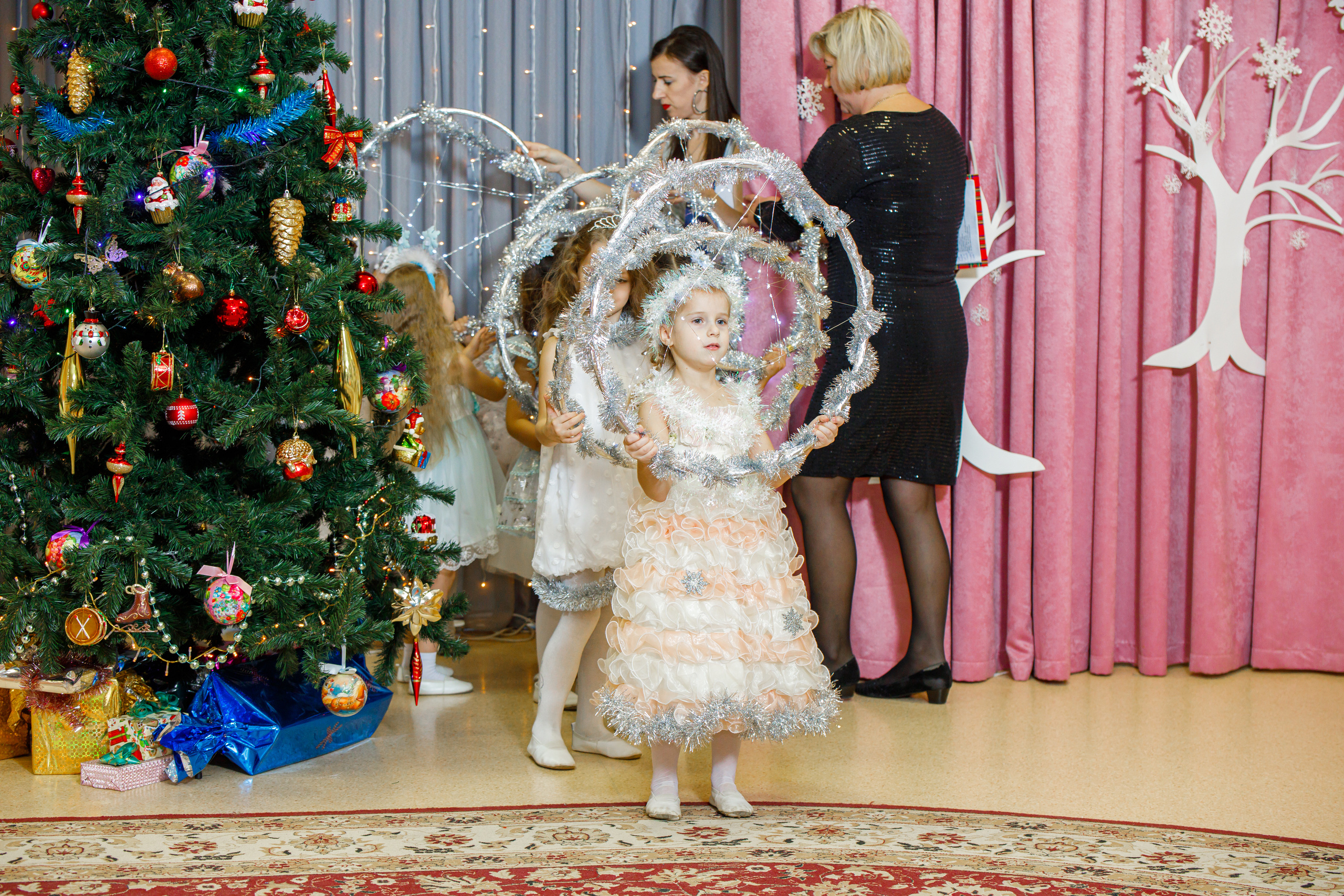 Новогодний утренник в детском саду. Репортажный фотограф Семён Борисов | Москва