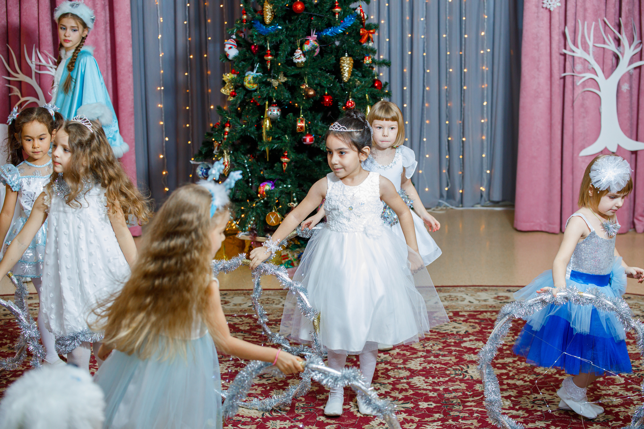 Новогодний утренник в детском саду. Репортажный фотограф Семён Борисов | Москва