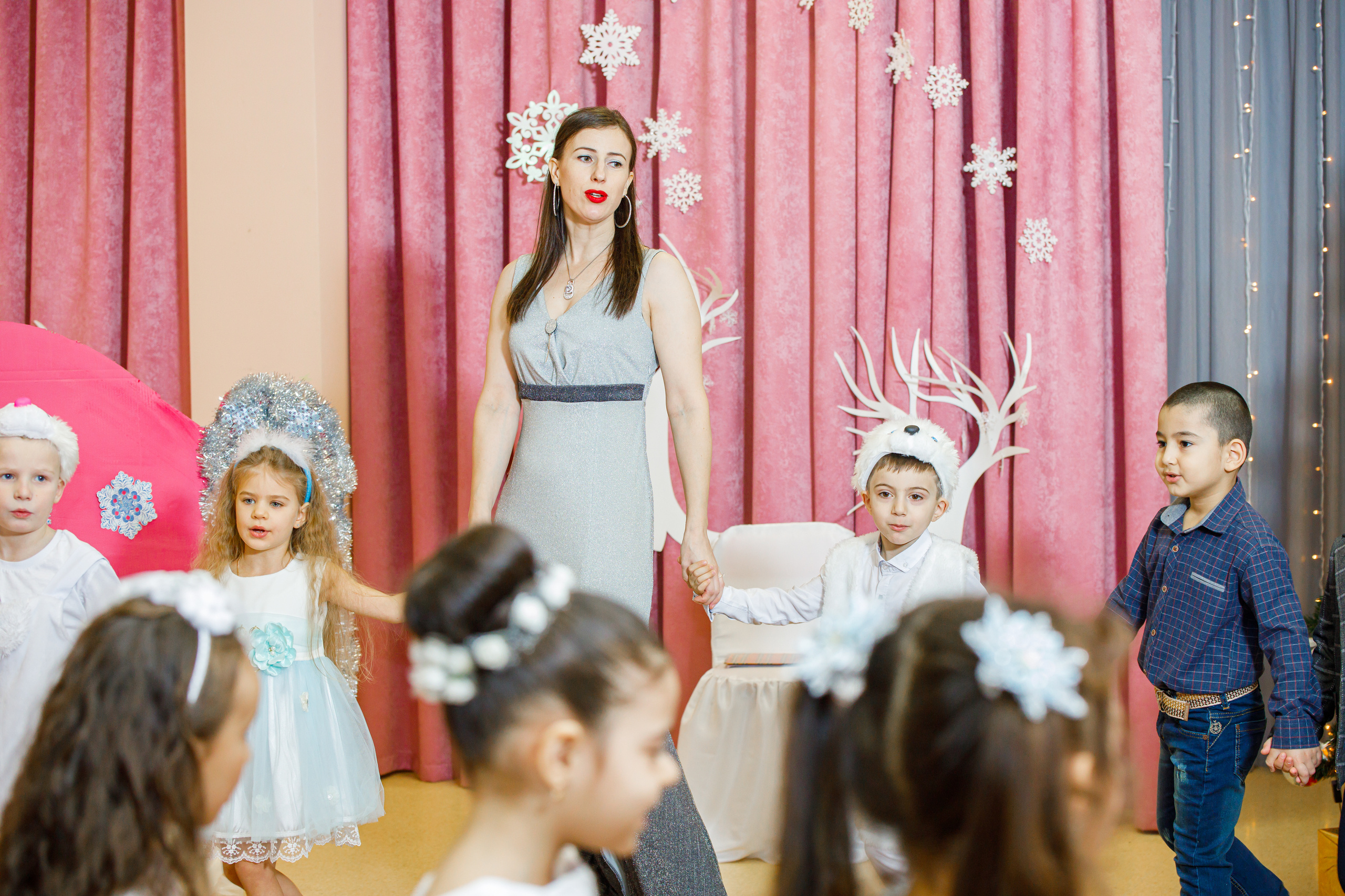 Новогодний утренник в детском саду. Репортажный фотограф Семён Борисов | Москва