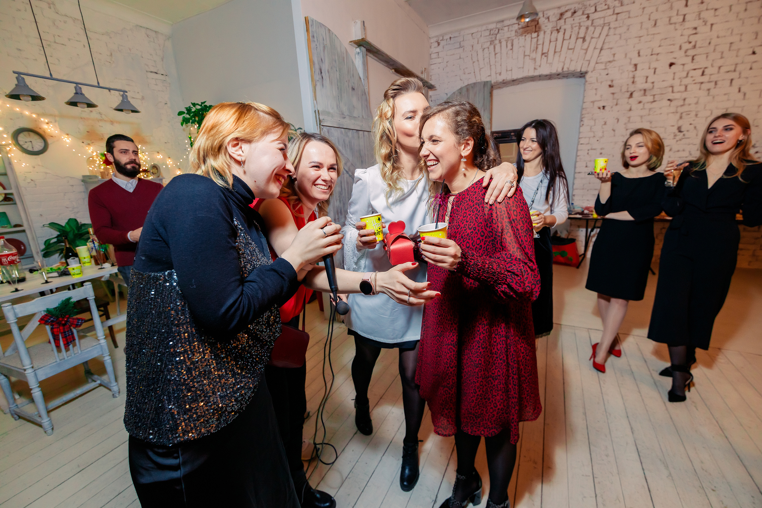 День рождения Дарьи | Loft Provance (Avinion). Репортажный фотограф Семён Борисов | Москва