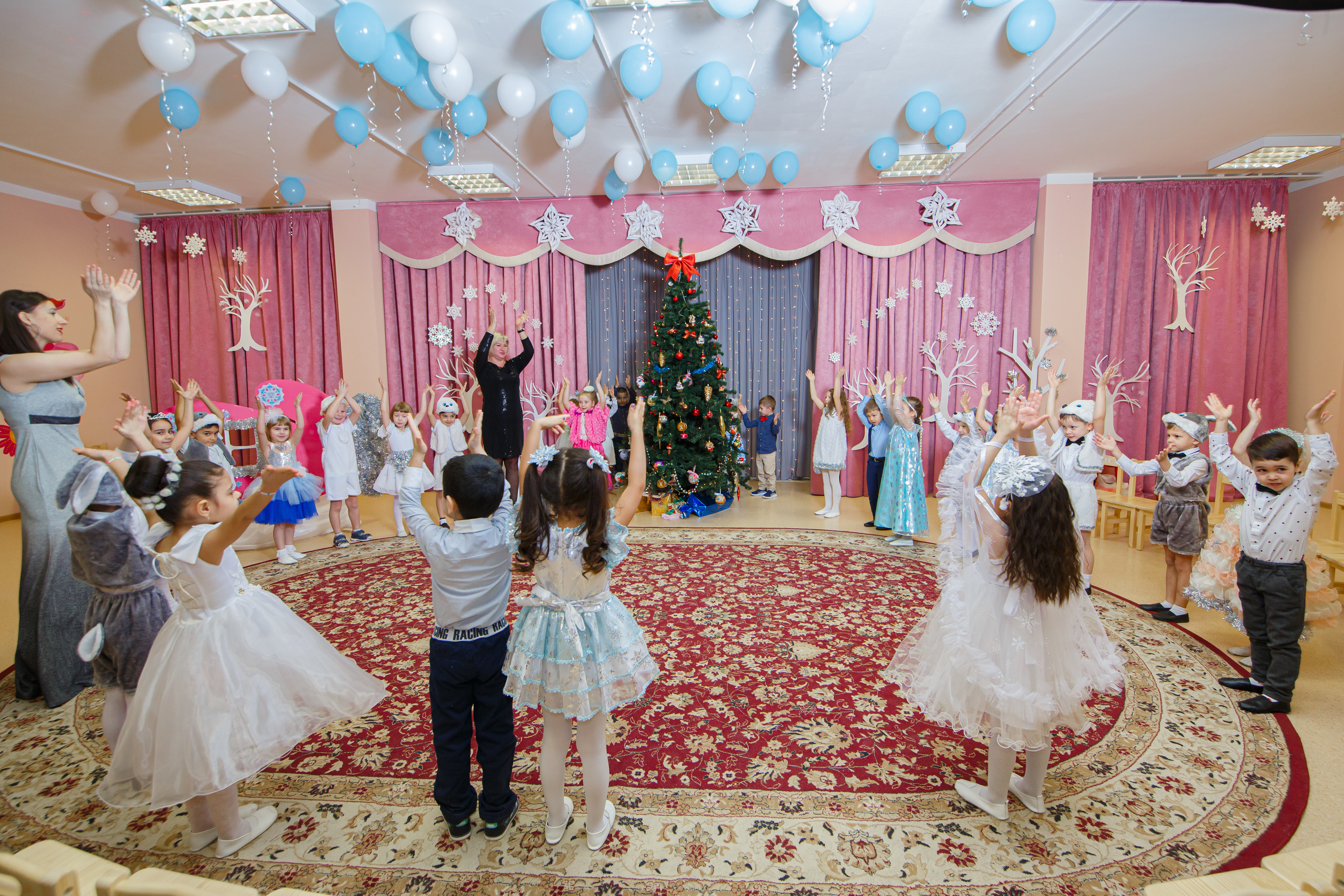 Новогодний утренник в детском саду. Репортажный фотограф Семён Борисов | Москва