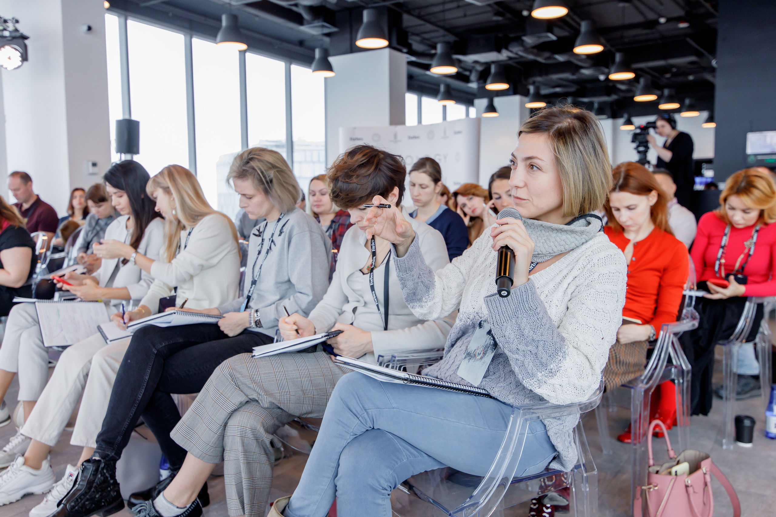 Фотографии с Forbes Ontology 12. Репортажный фотограф Семён Борисов | Москва