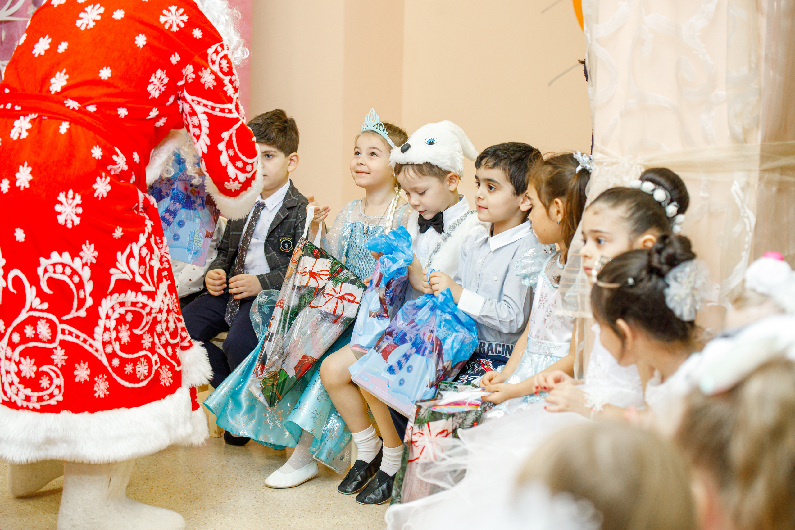 Новогодний утренник в детском саду. Репортажный фотограф Семён Борисов | Москва