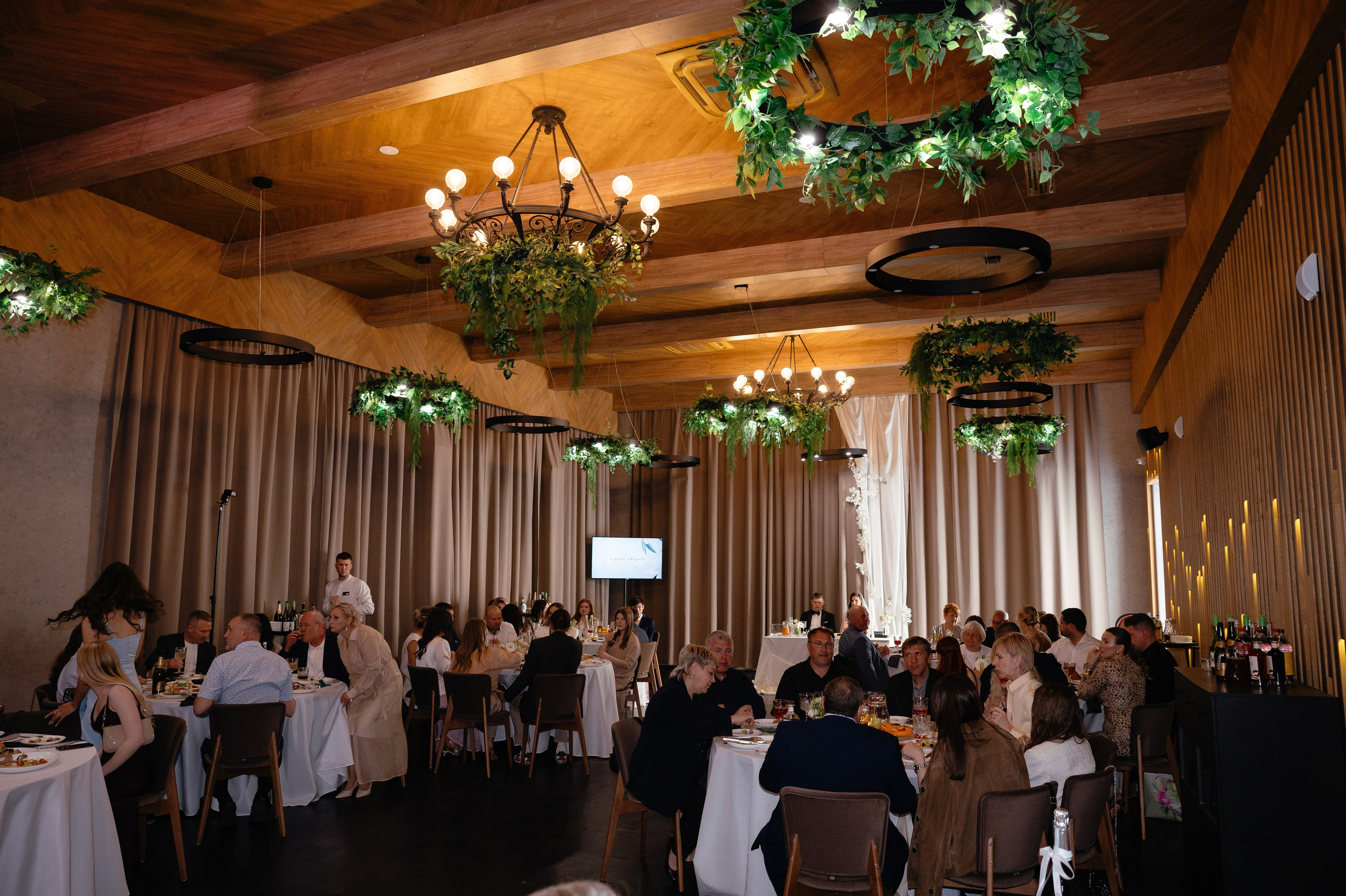 Дмитрий и Полина Еловое. Свадебный фотограф Виктория