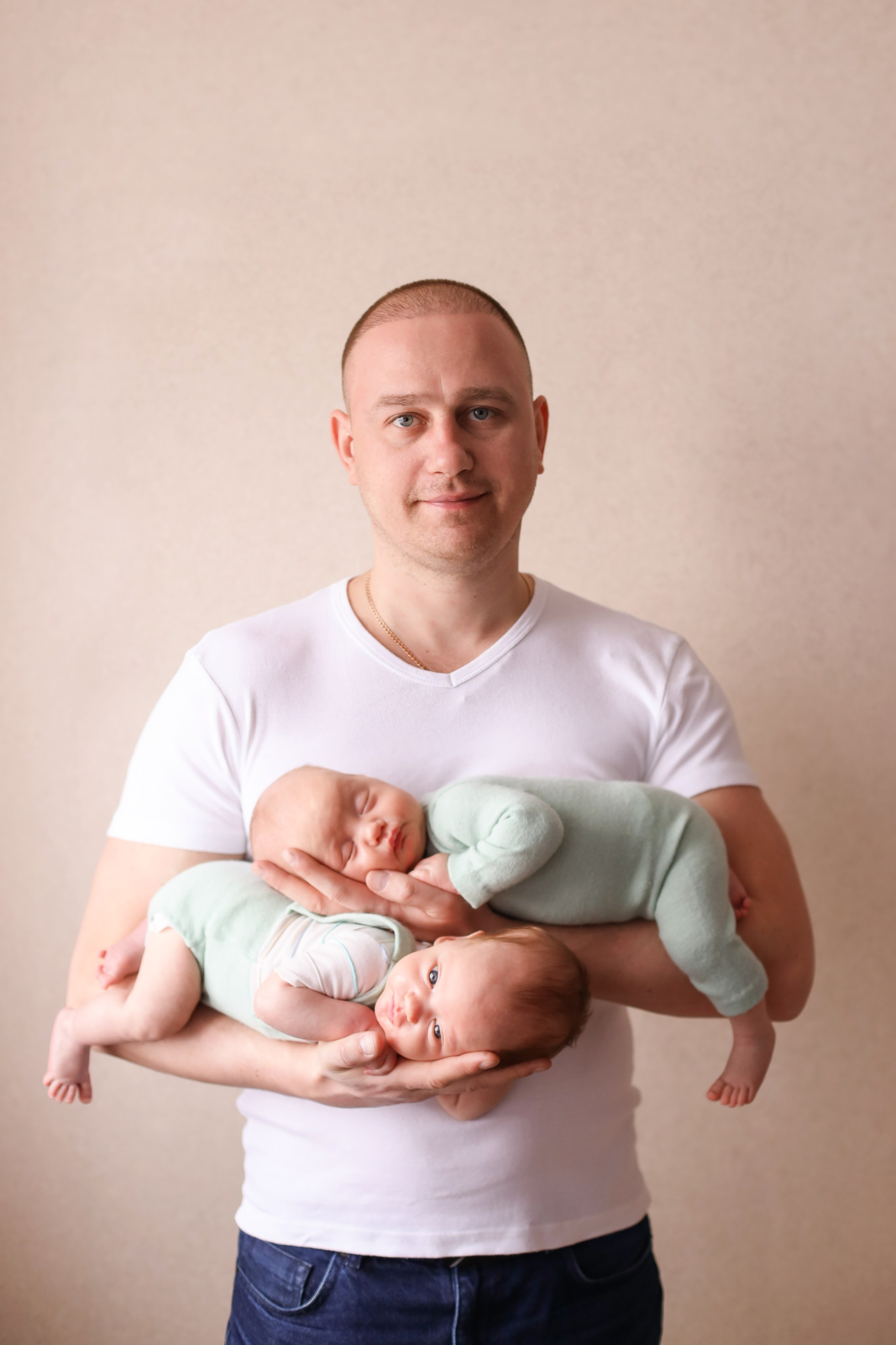 Артем и Дмитрий 1 месяц 1 день. Семейный фотограф и фотограф новорожденных в Санкт-Петербурге Алина Фе
