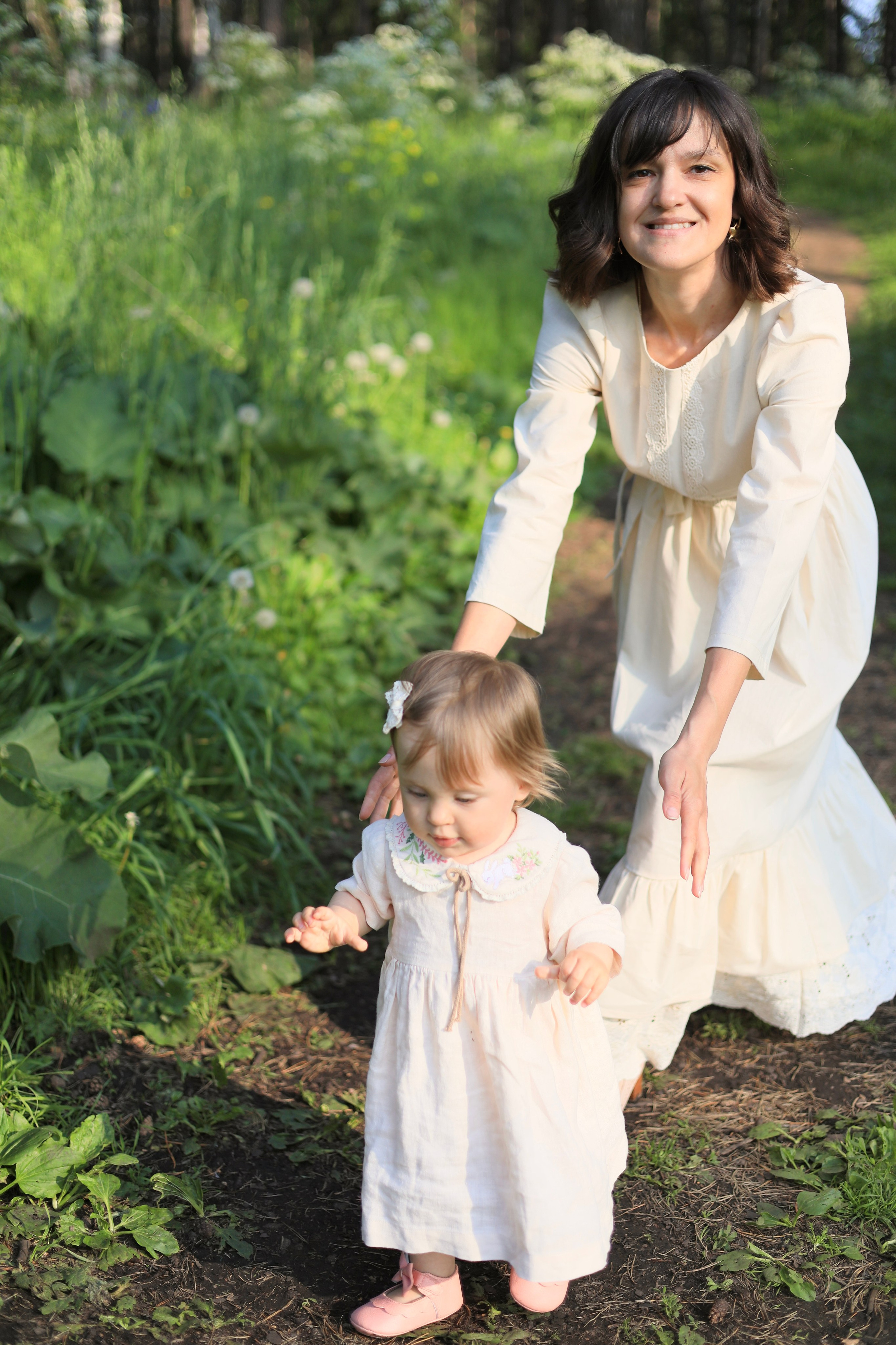 Ksenia and Eseniya. Family, portrait, content photo in Costa Rica Evgeniya Besprozvannykh