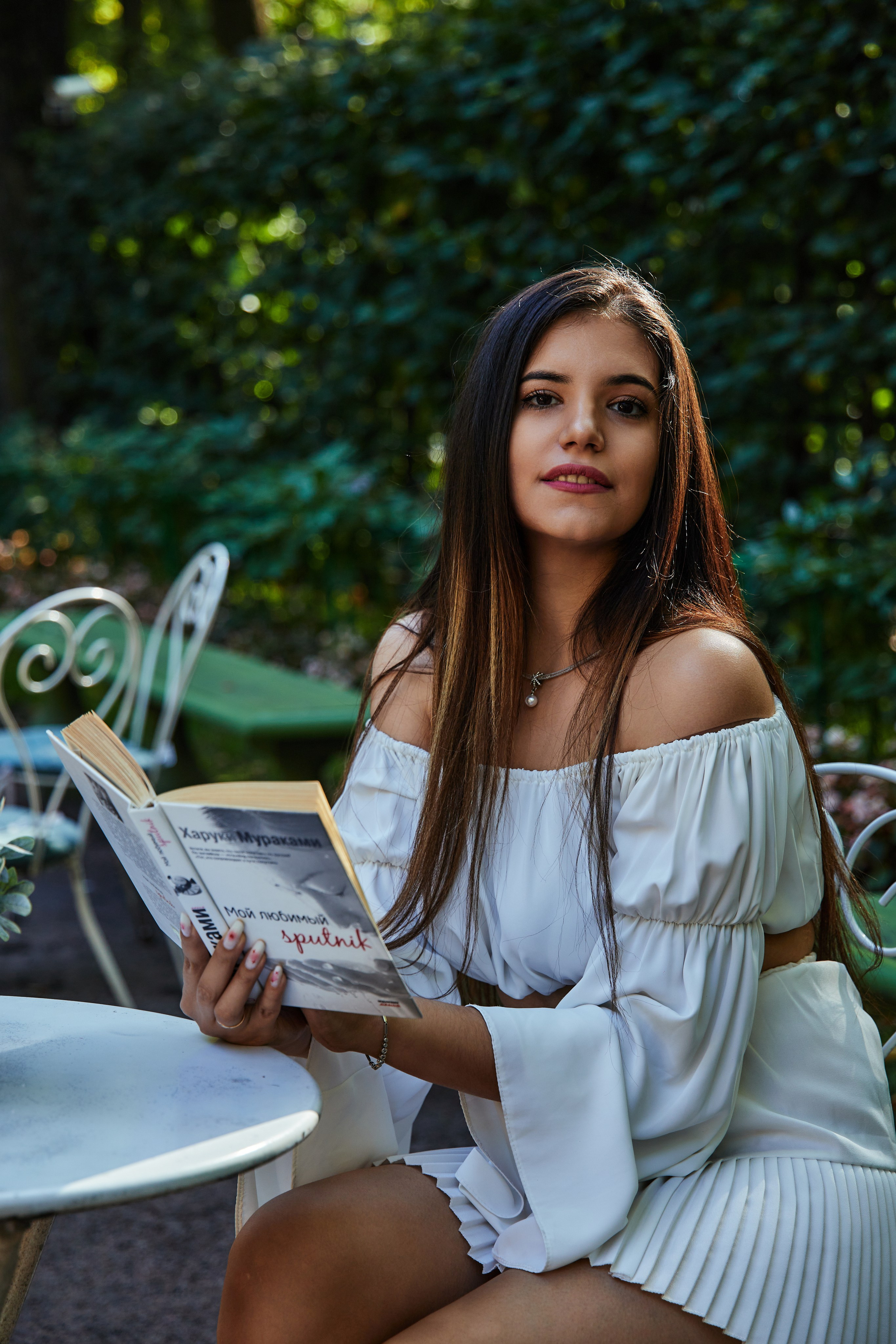 Диана, летний сад. Репортажный фотограф Алёна Кантемирова