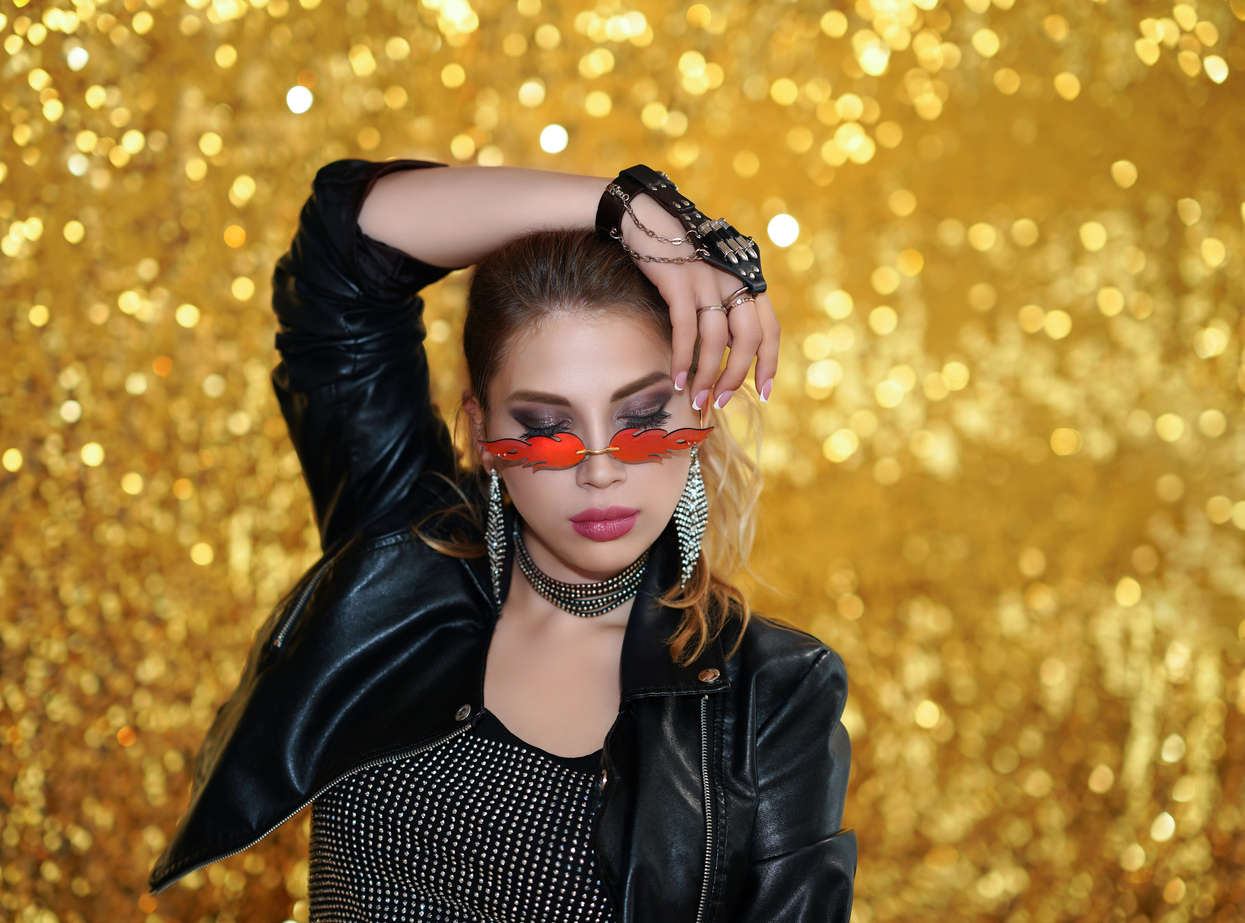 Фотосессия на золотом фоне. Фотограф Москва и Сергиев Посад Ирина Ермакова