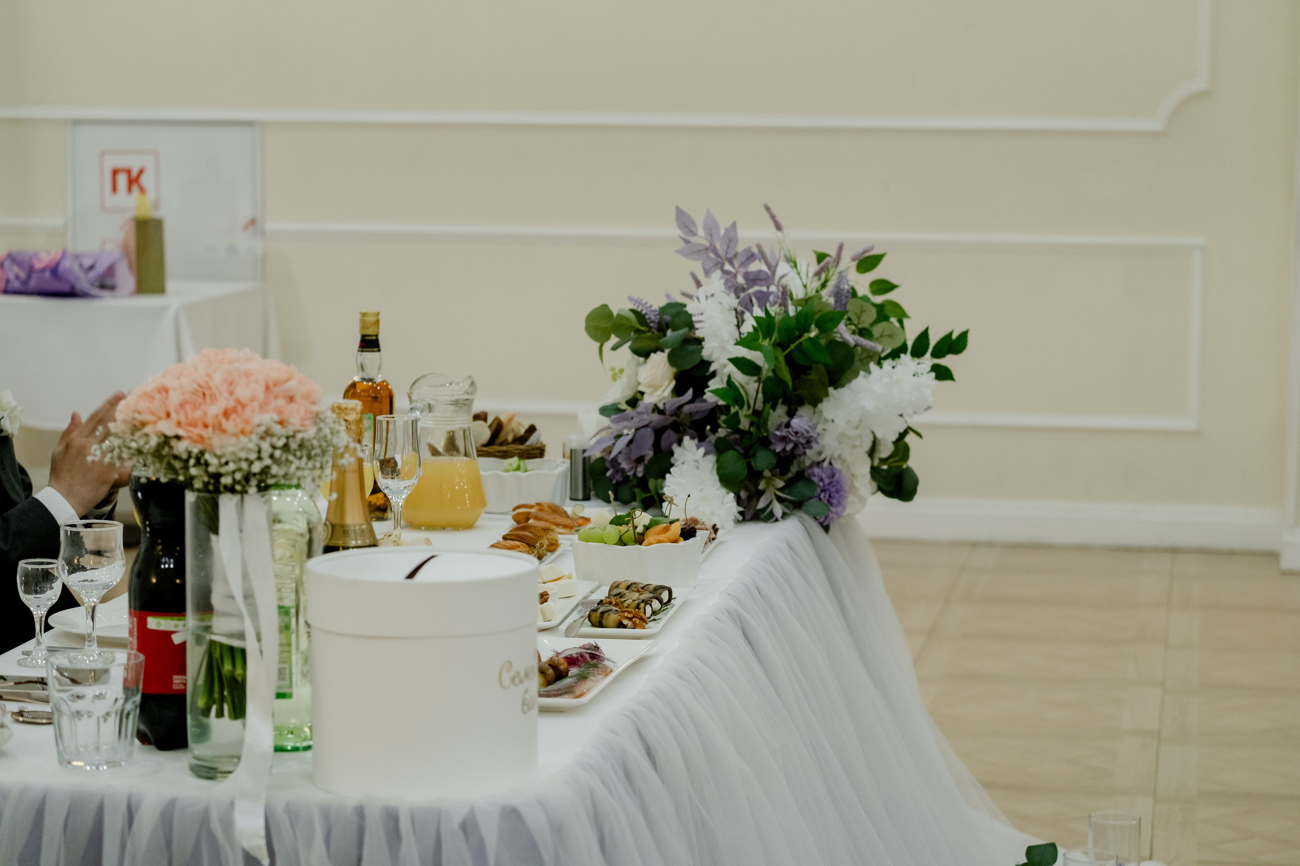 СВАДЕБНАЯ СЬЕМКА В ЗАГСЕ И БАНКЕТ. Профессиональный фотограф, Санкт-Петербург — Виктория Богомолова