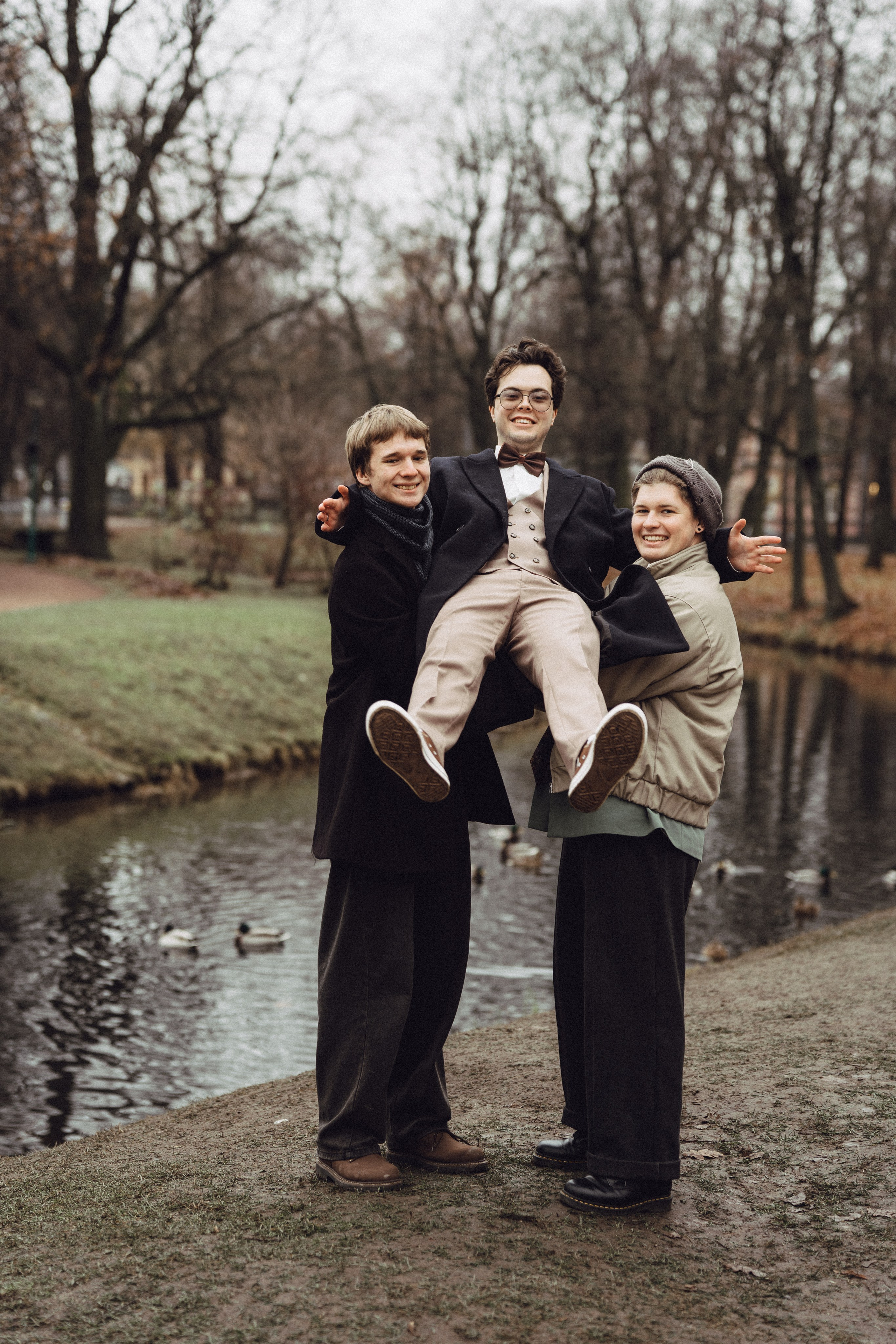 СВАДЕБНАЯ СЬЕМКА ВО ВТОРОМ ДВОРЦЕ С ГОСТЯМИ И ПРОГУЛКА В ТАВРИЧЕСКОМ САДУ. Профессиональный фотограф, Санкт-Петербург — Виктория Богомолова