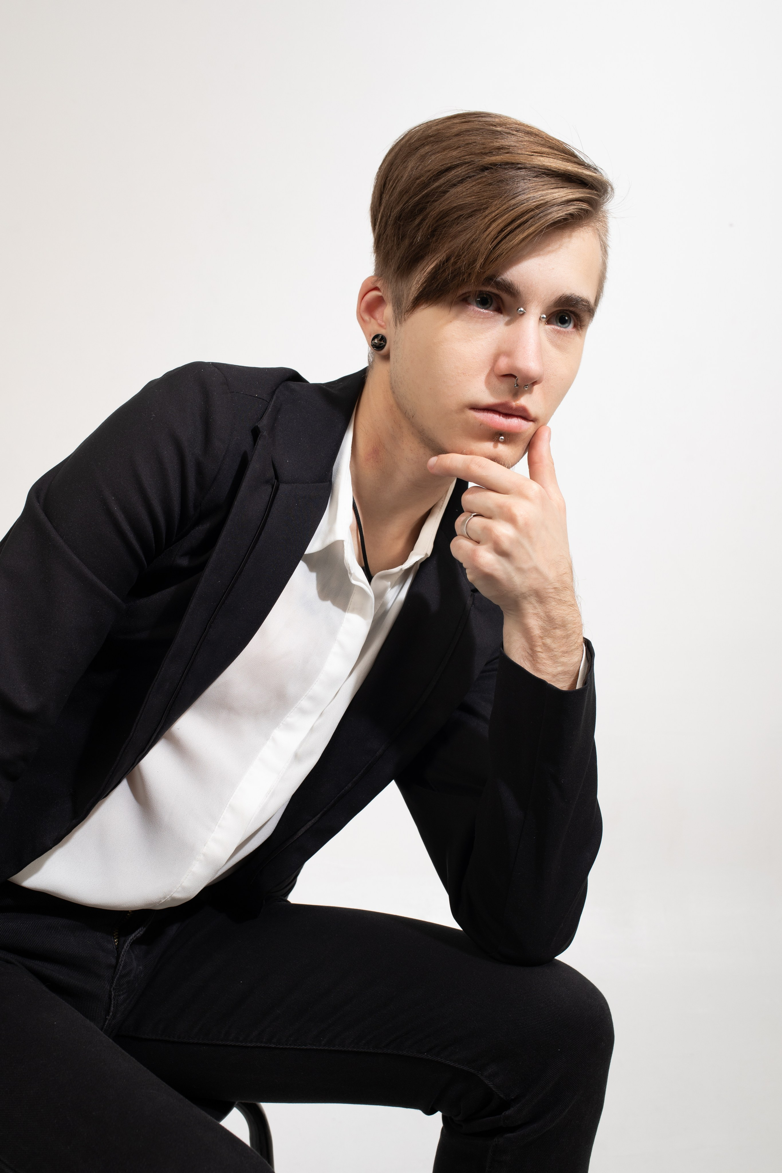 Мужской портрет в студии. Фотограф Санкт-Петербург Всеволожск Мария Наскидашвили