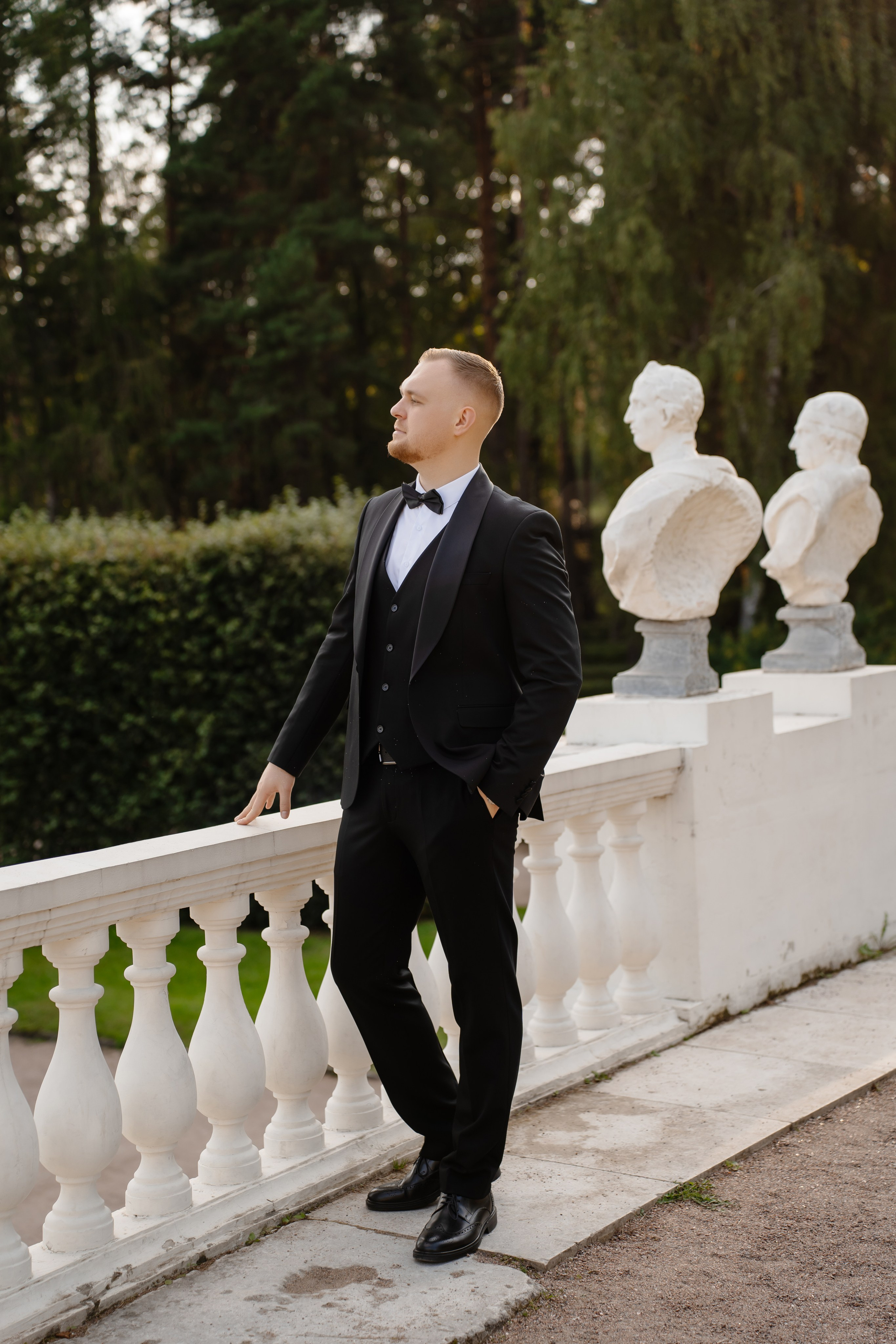 Свадебная фотосессия в парке Архангельское. Свадебный и семейный фотограф в Москве Светлана Зоткина