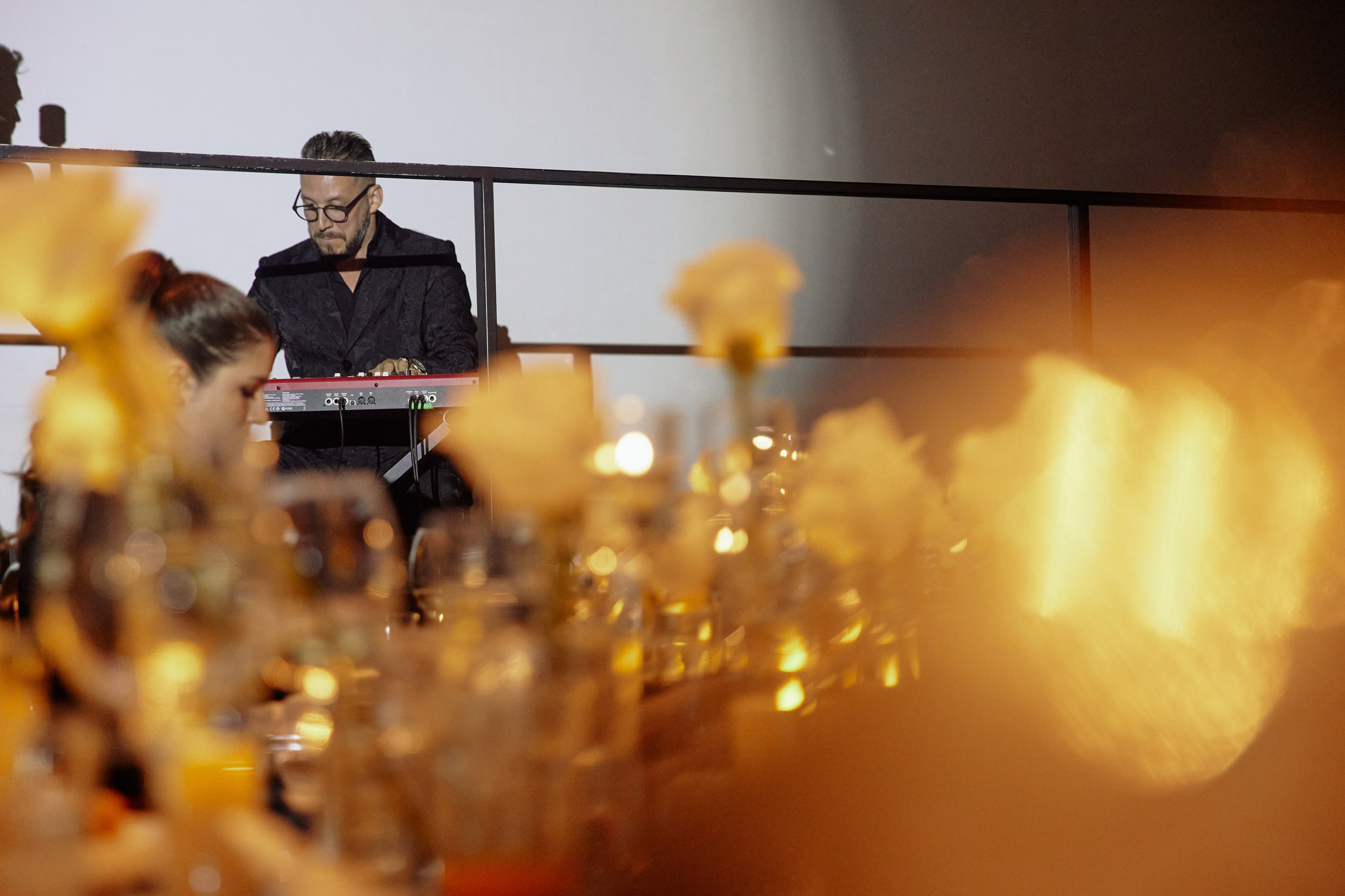 A MIRROR IS ONLY A HEART. Дмитрий Мазуркевич: Профессиональный Репортажный Фотограф