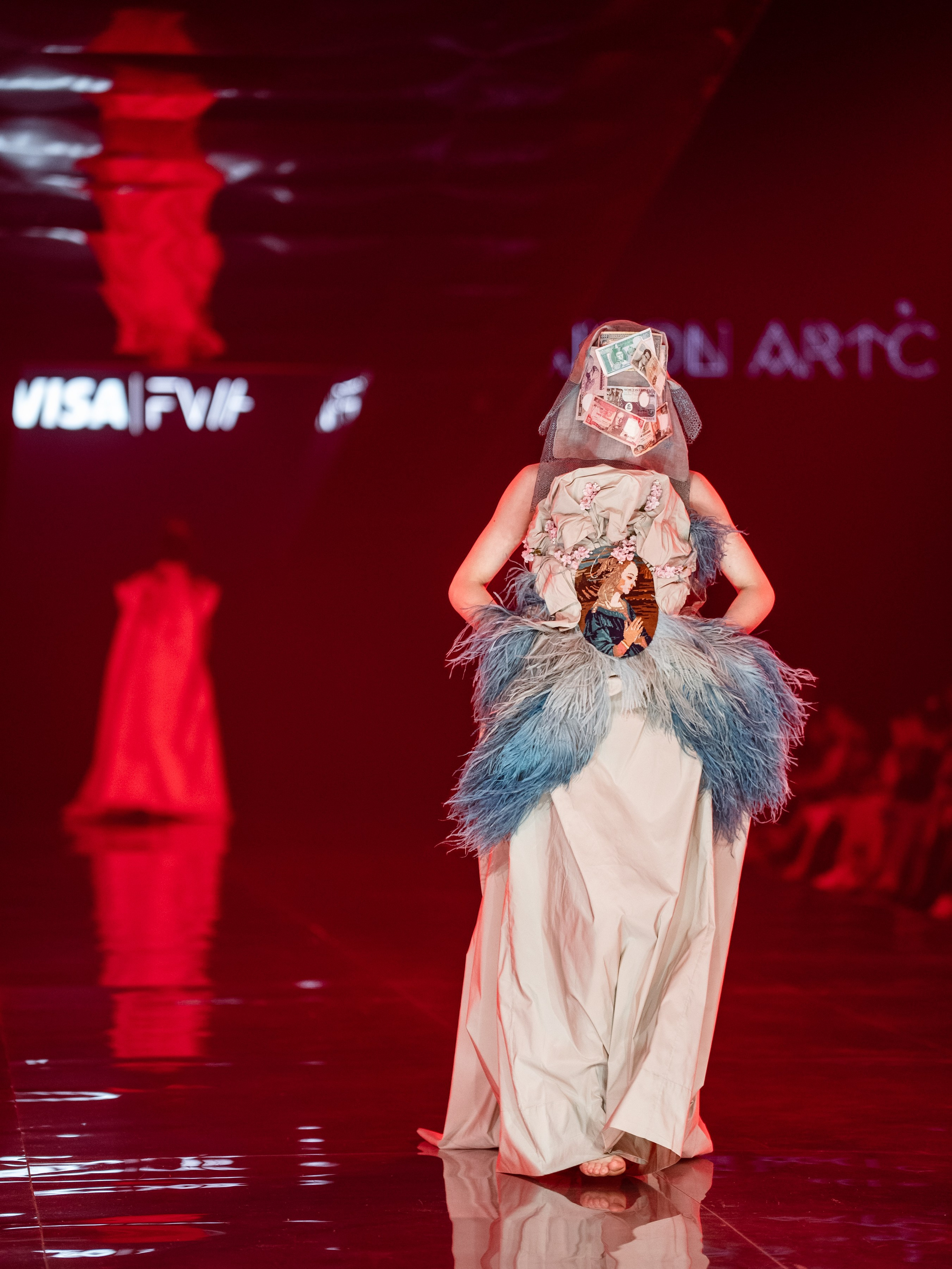 Visa Fashion week Maison Artc. Сайт Алматинского НЮ АРТ, будуар и фэшн фотографа Дениса Карпенко