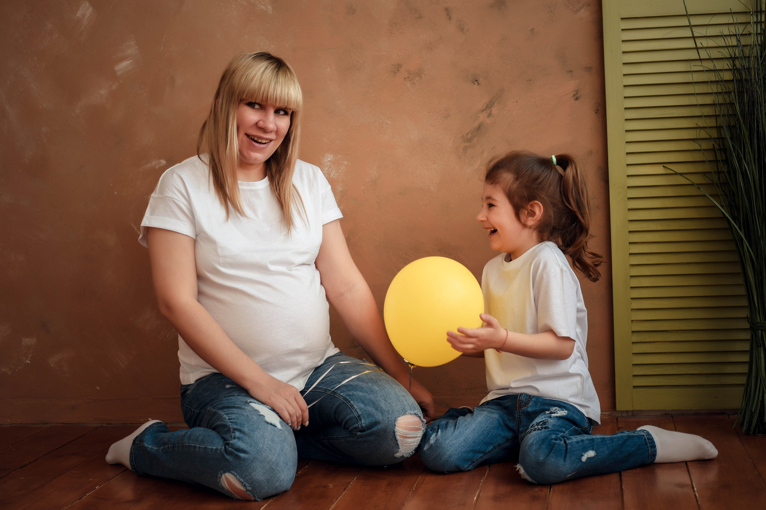 Фотосессия беременности (семейная съемка). Свадебный, семейный, детский, контент фотограф в Омске Максим Ильин