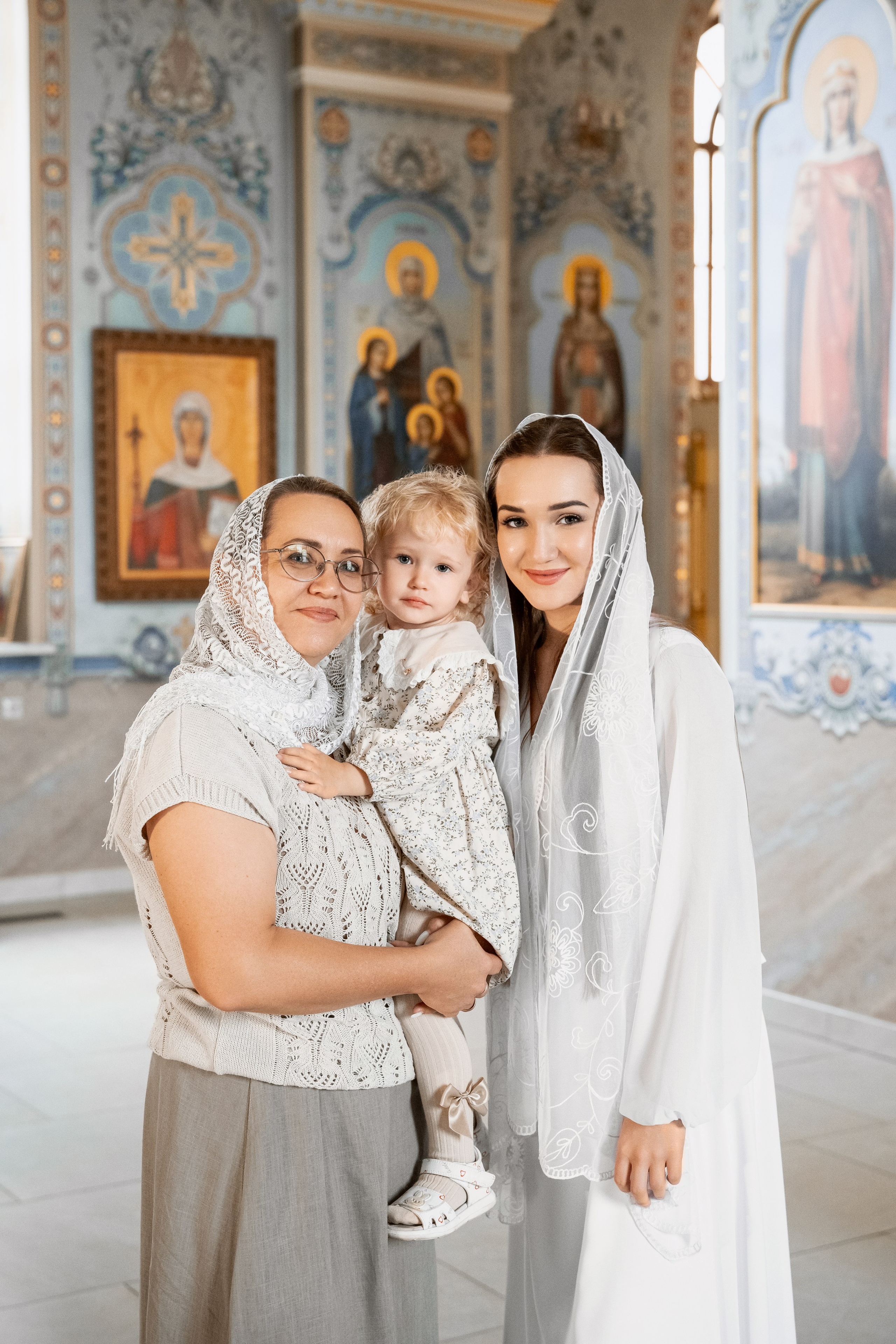Храм Введение во храм Пресвятой Богородицы. Православный фотограф на Крещение и Венчание в Оренбурге Белкина Екатерина