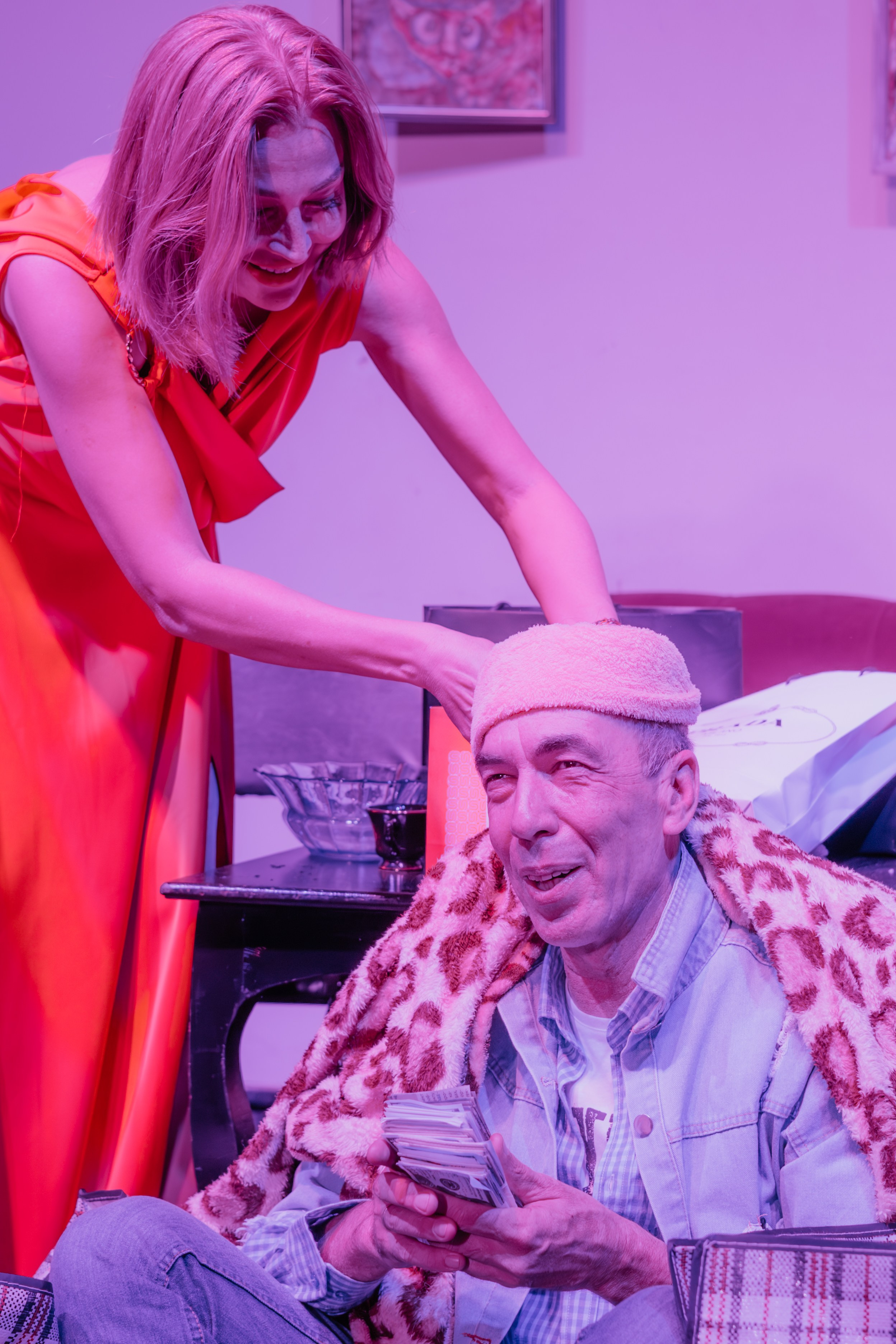 Дом актера «Денег много не бывает». Фотограф Марк Файзулин