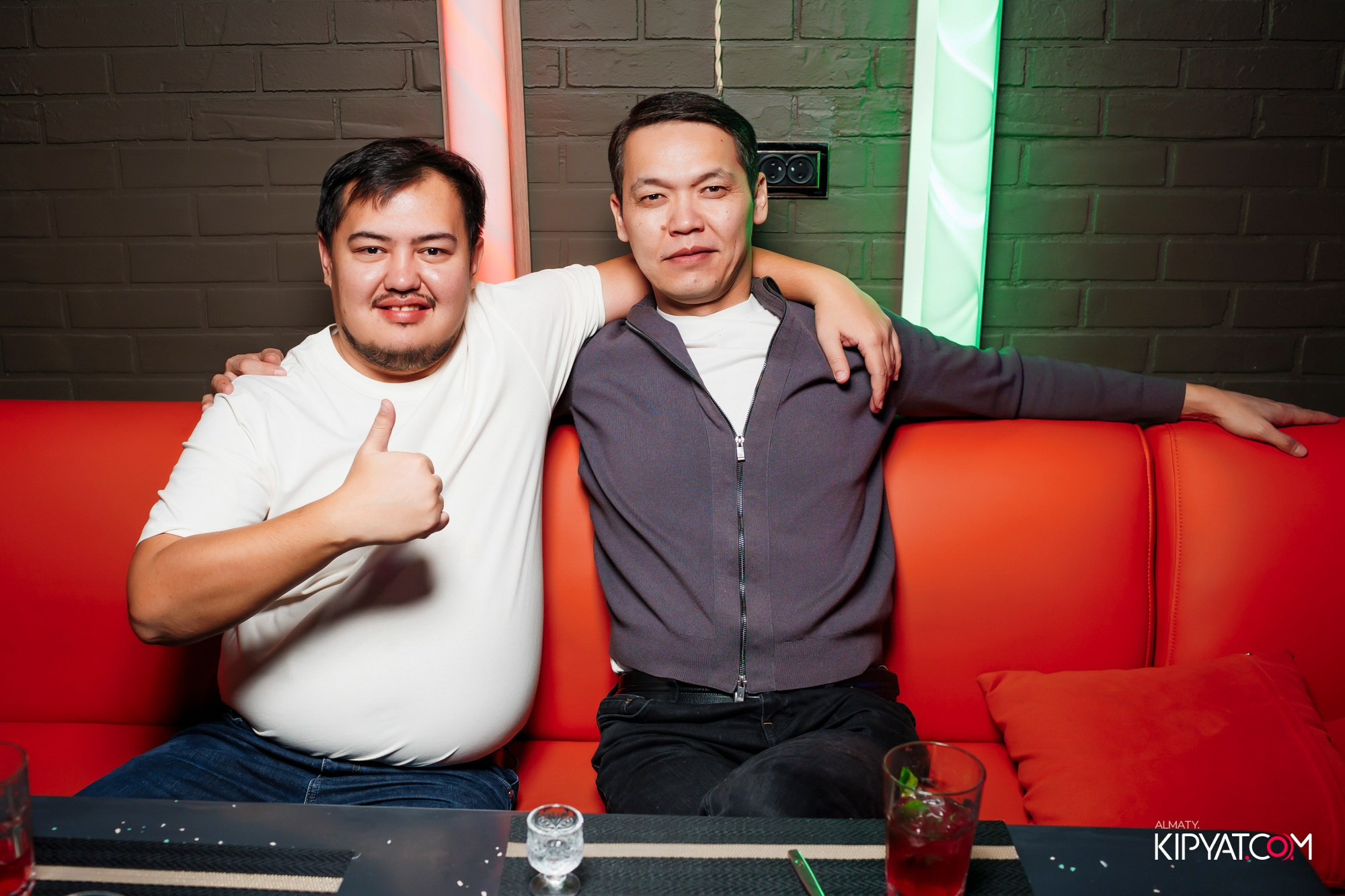 КАРАОКЕ DOREMI. КИПЯТКОМ АЛМАТЫ! Фотосъемка мероприятий в Алматы