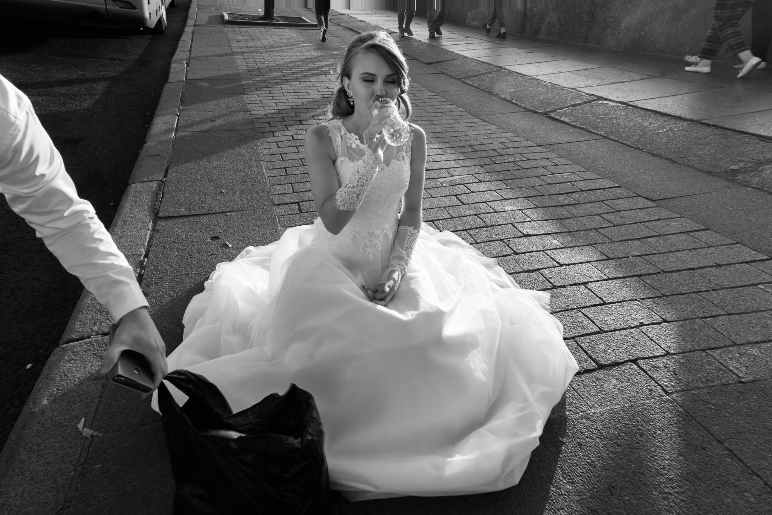 Регистрация в Петергофе, прогулка на метеоре. Елизавета и Роман. Свадебный, семейный и контент фотограф в Санкт- Петербурге Елена Грие