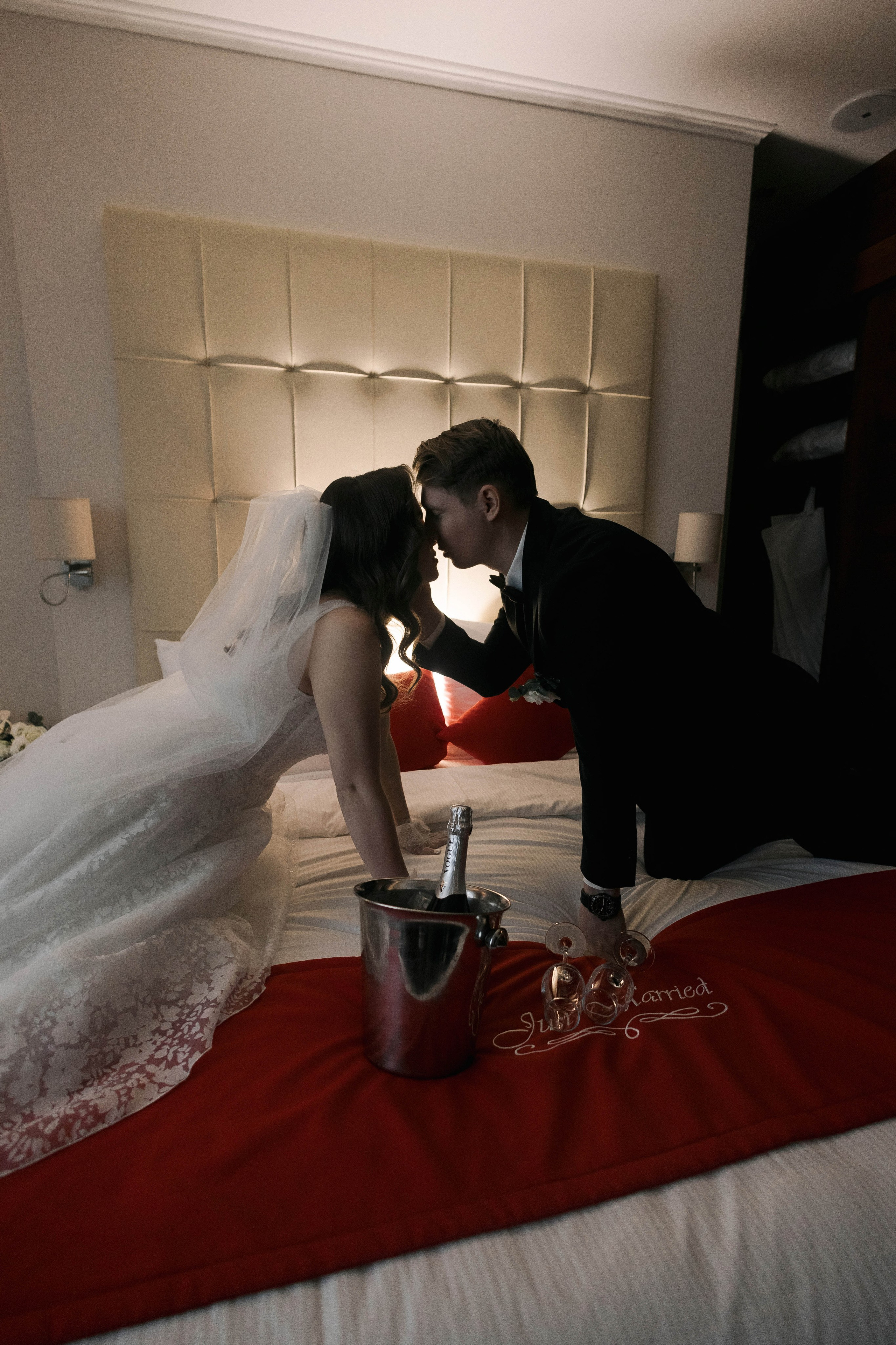 От огня свечей. Свадебный фотограф видеограф Новосибирск Кемерово Калининград