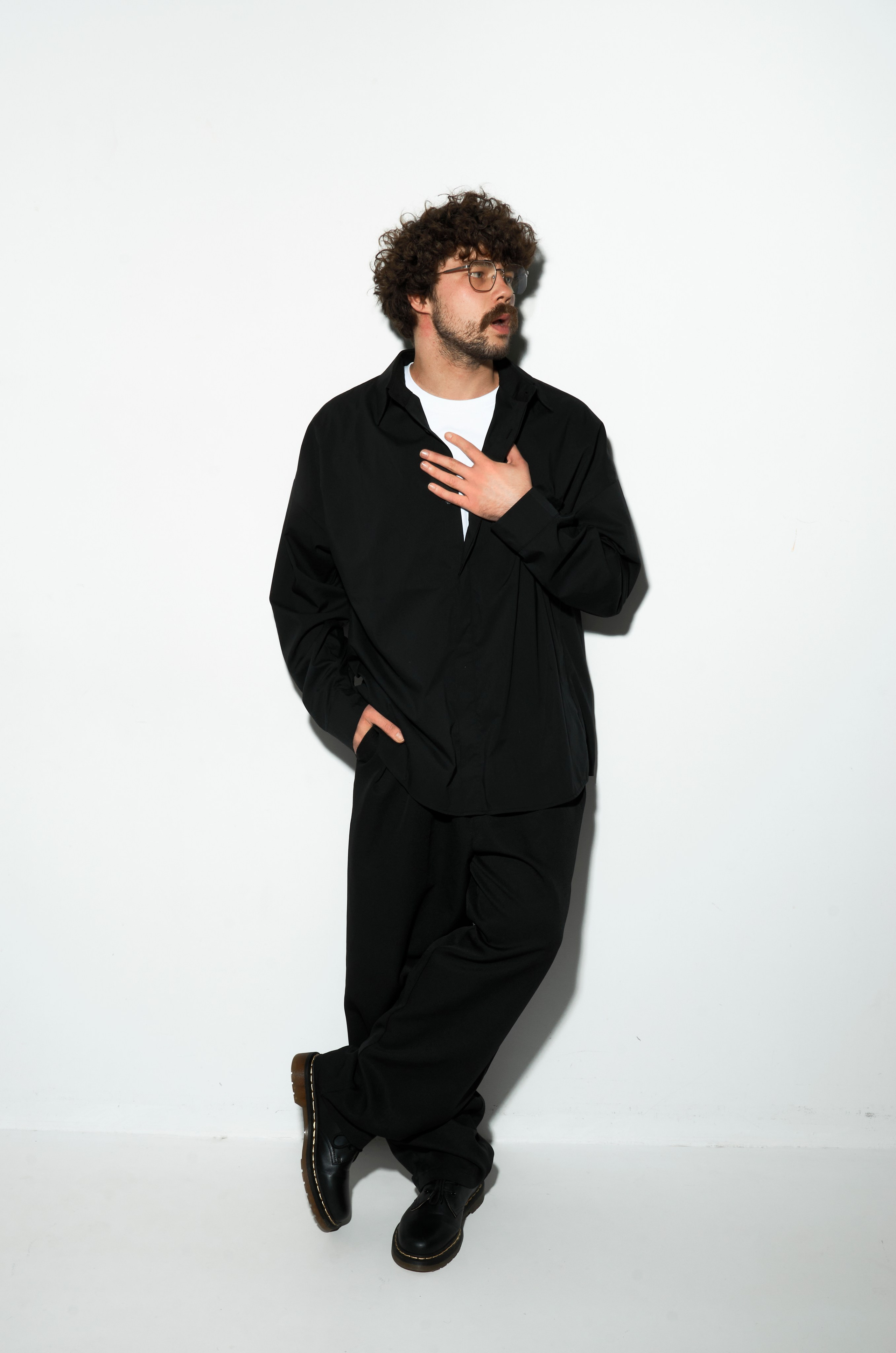 Артем. Главная