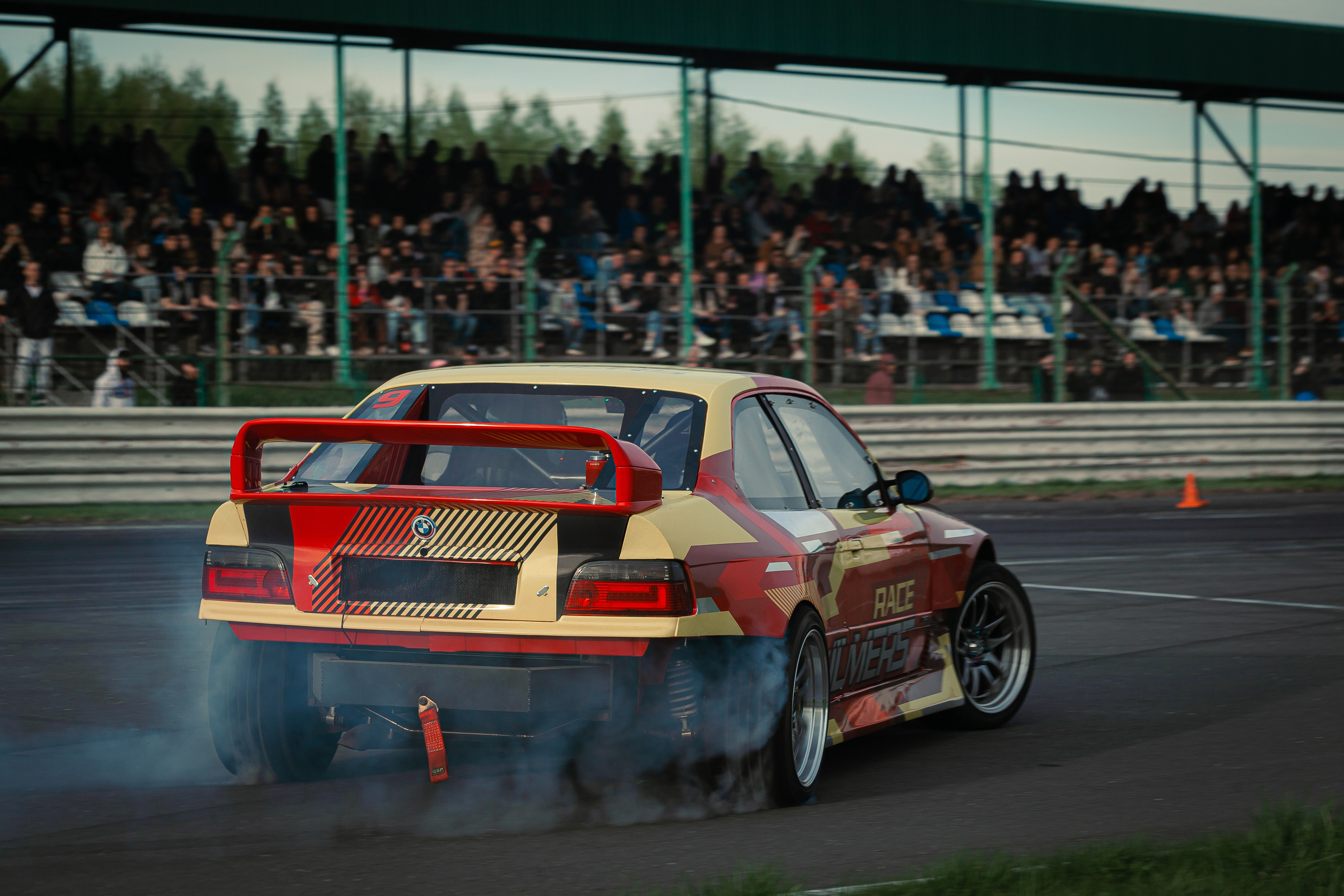 Открытие сезона NotDaily 2024. Леонид Рябов — фотограф в Нижнем Новгороде