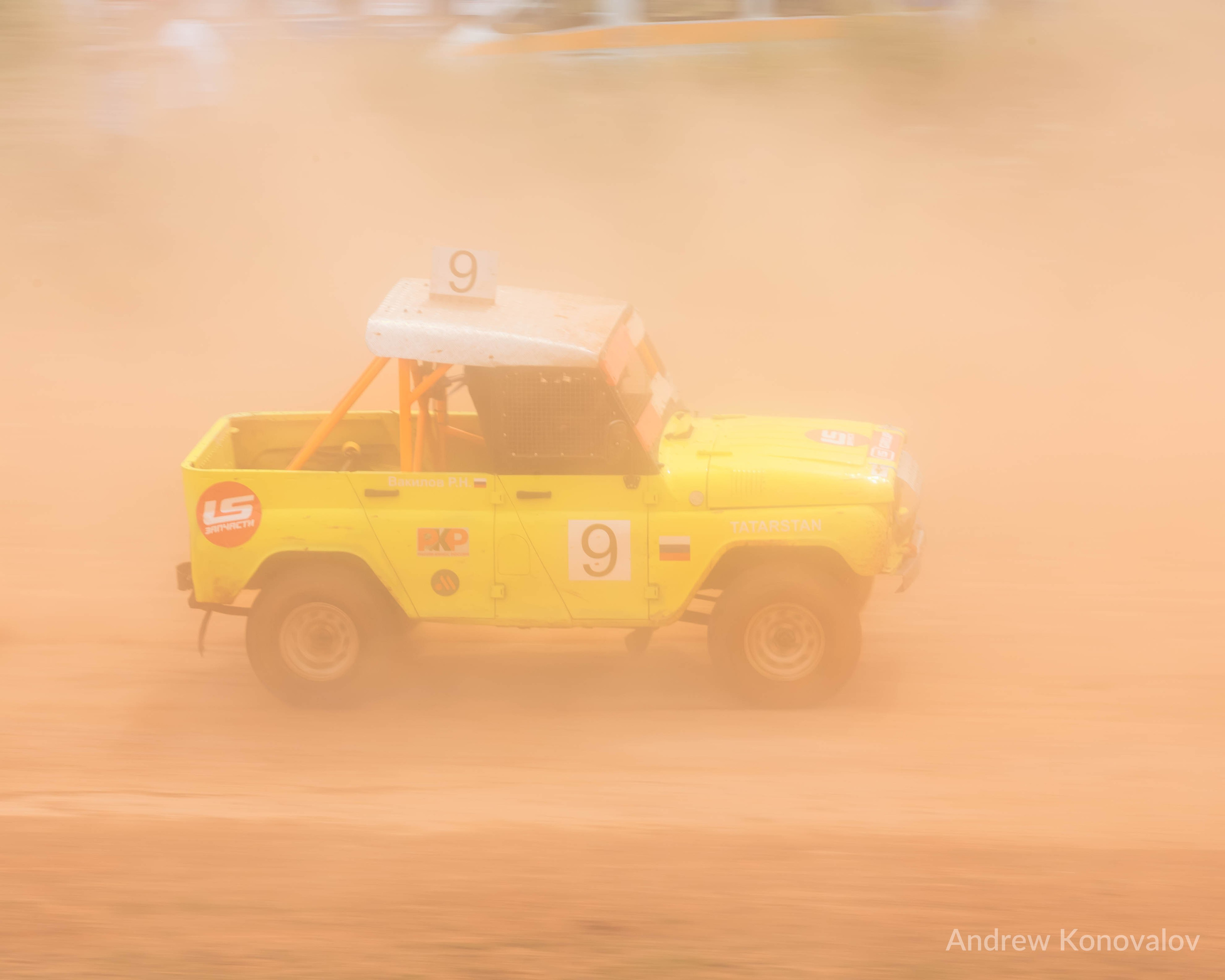 Финал ЧР по автокроссу. Андрей Коновалов — фотограф автомобилей и автоспорта