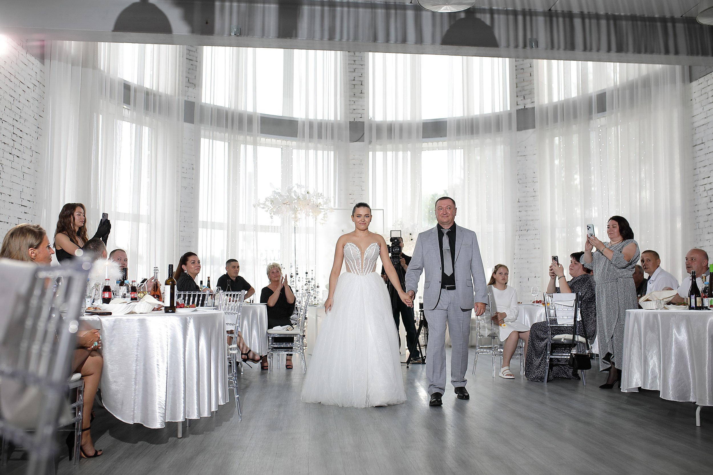 Иван и Дарья. Свадебный и семейный фотограф и видеограф в Екатеринбурге Полянские Тимур и Анастасия