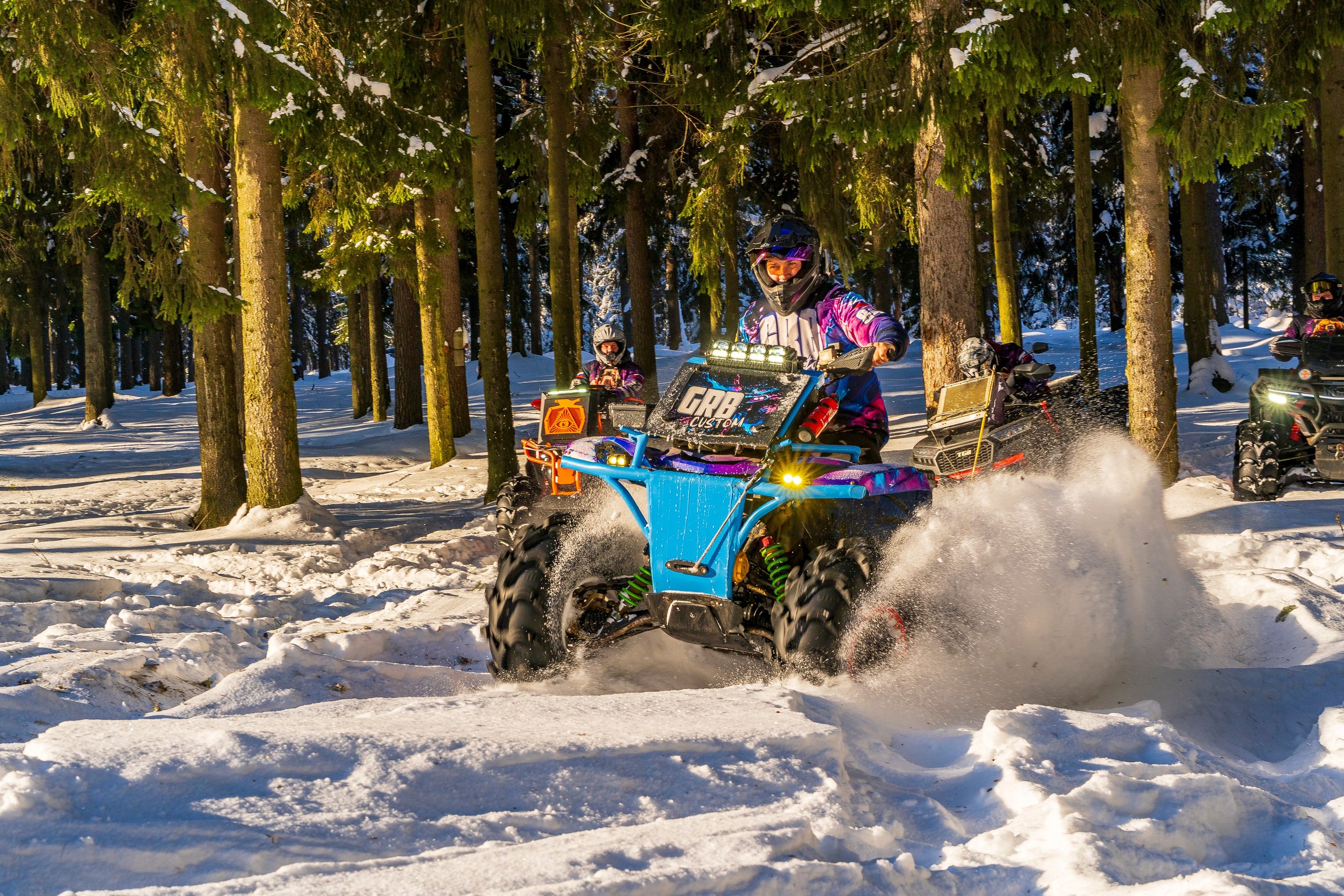 Кудрово ATV. Графический дизайнер Илья Левченко