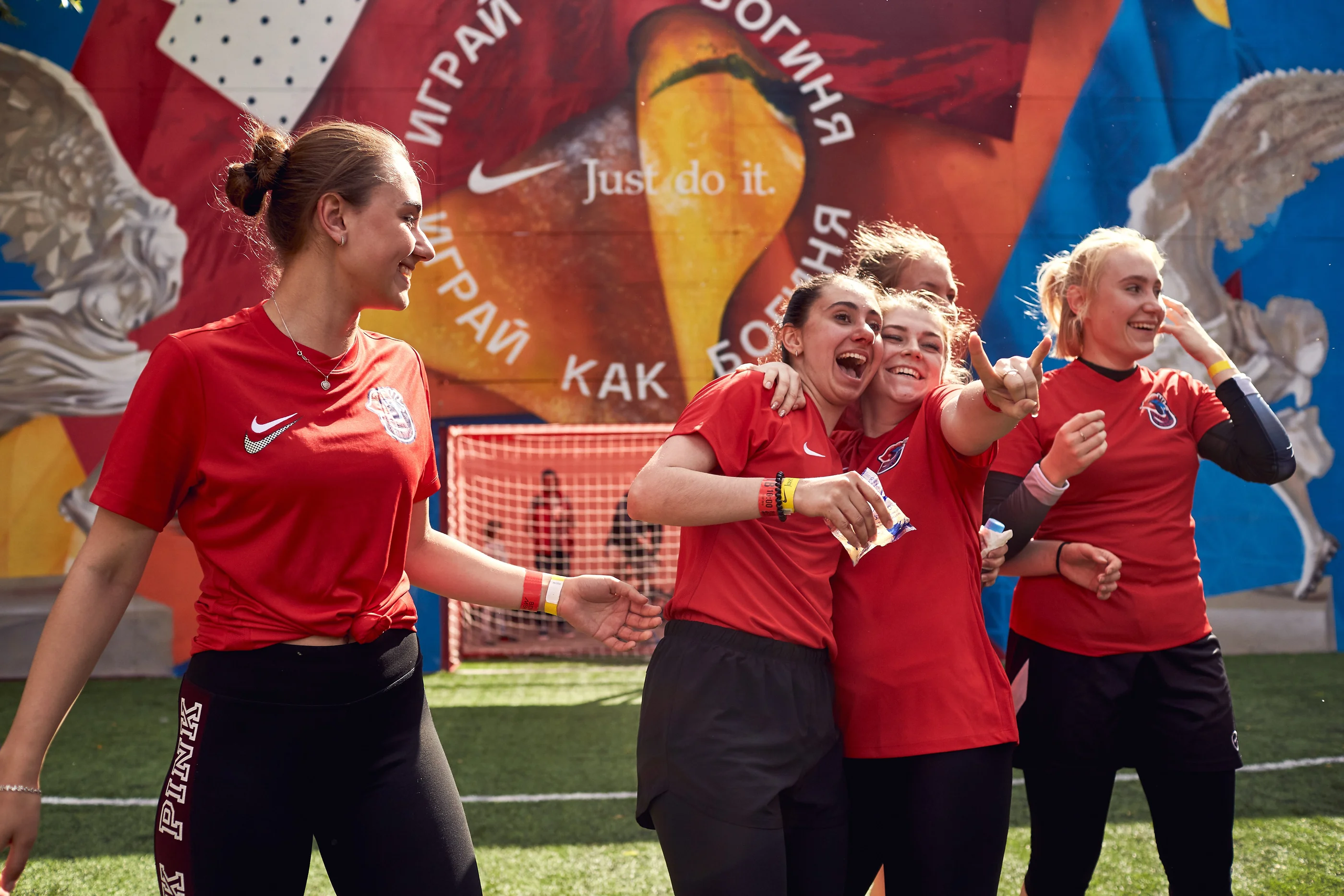 Nike «Play as Goddess» campaign. Спортивный и бизнес фотограф Арсений Голышкин