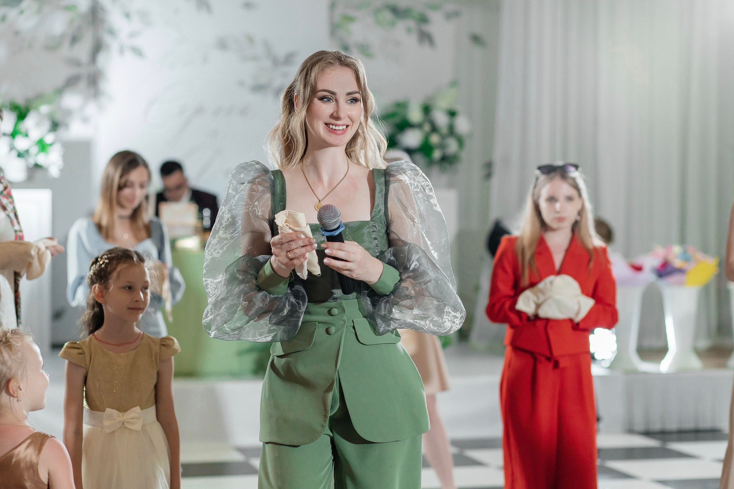 Сережа и Даша. Ведущий на свадьбу в Балашихе, Железнодорожном, Москве Евгения Гундер