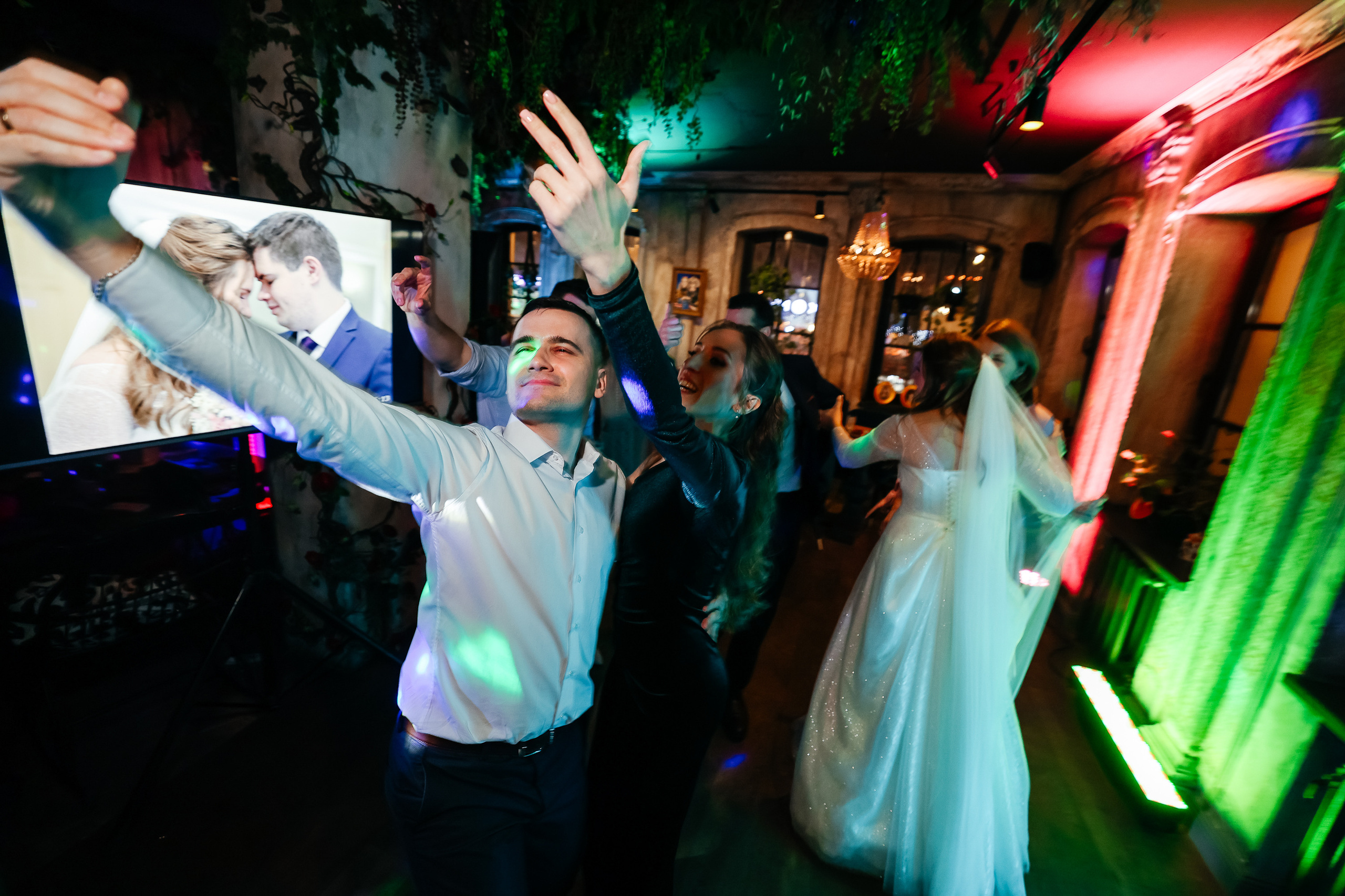 Артём и Таня. Ведущий на свадьбу в Балашихе, Железнодорожном, Москве Евгения Гундер