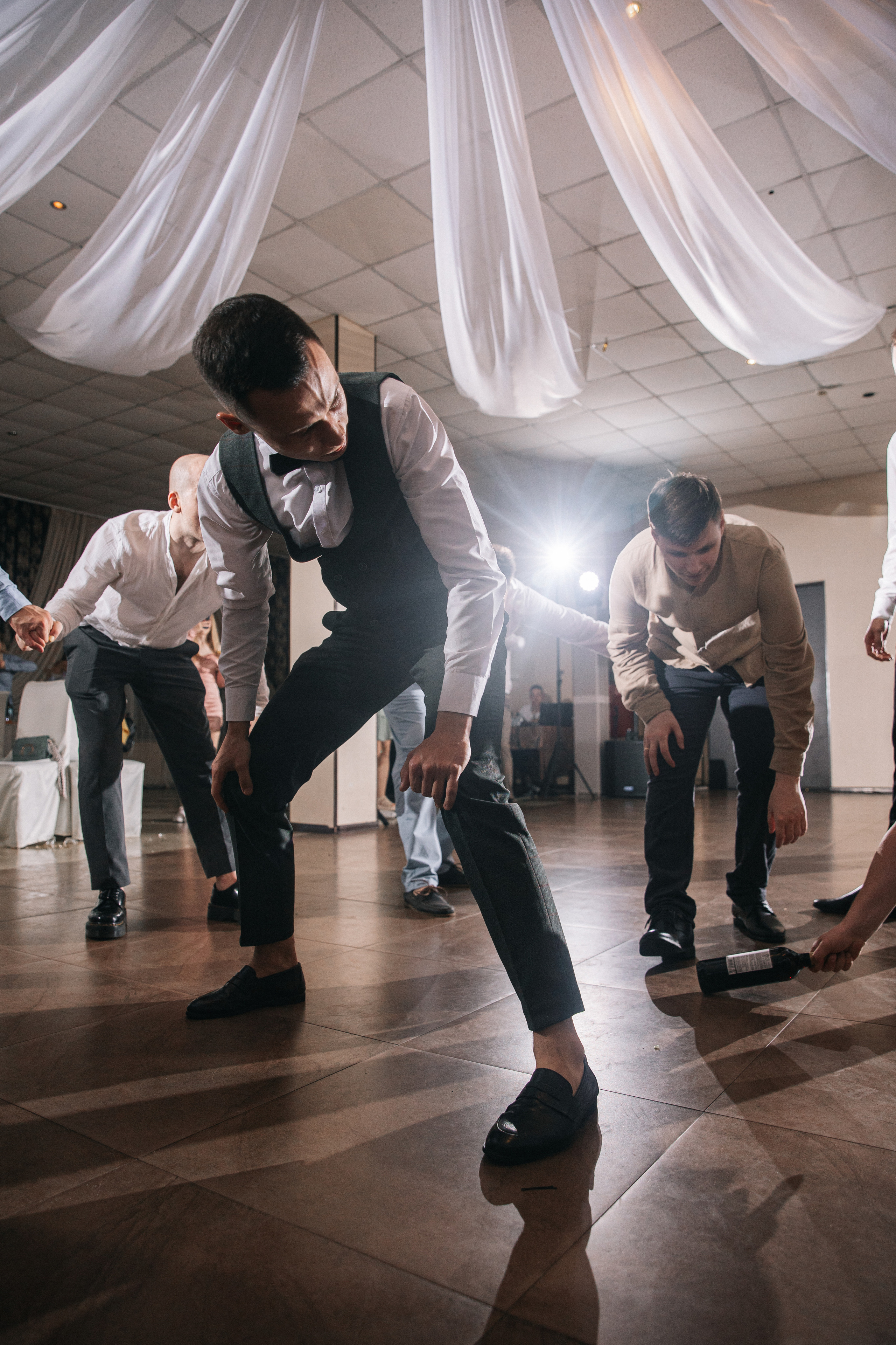 Рома и Вика. Ведущий на свадьбу в Балашихе, Железнодорожном, Москве Евгения Гундер