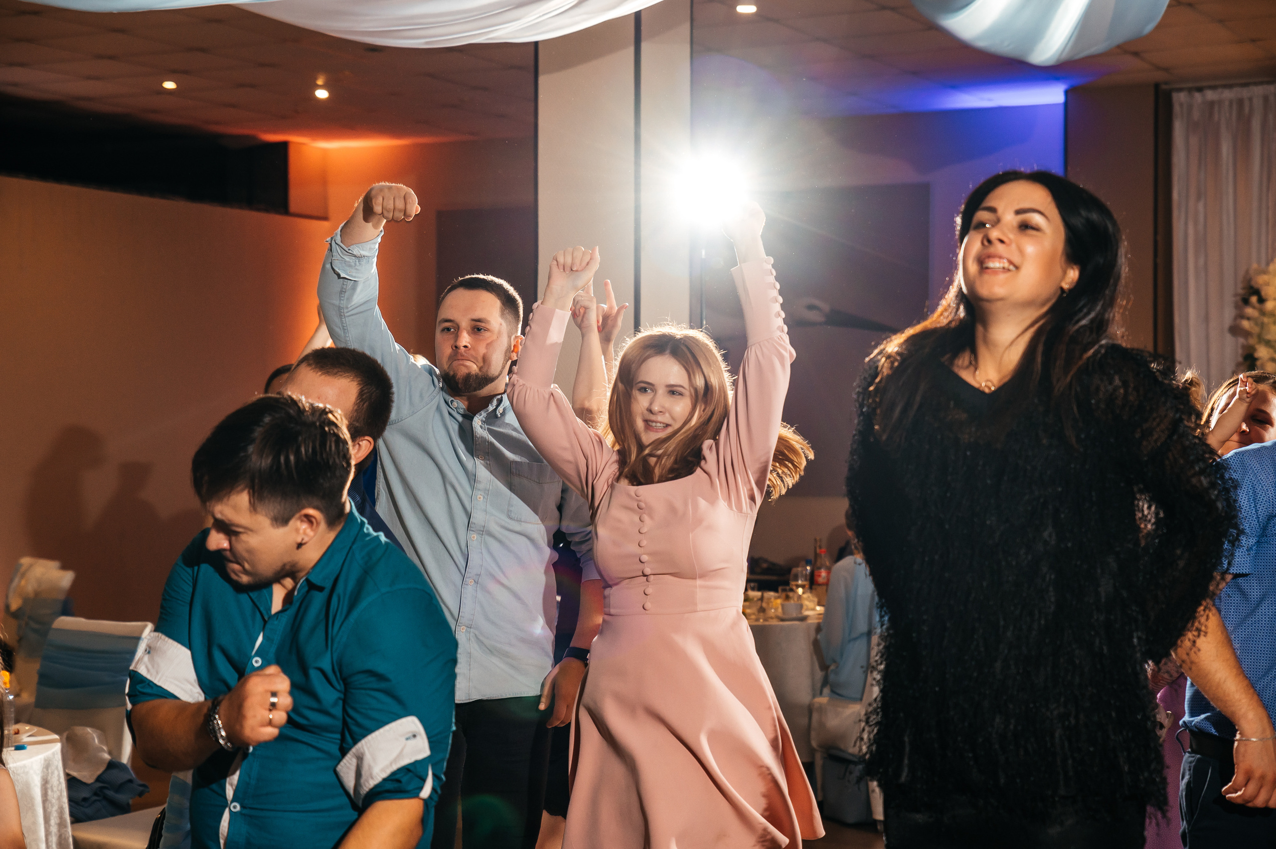 Коля и Настя. Ведущий на свадьбу в Балашихе, Железнодорожном, Москве Евгения Гундер